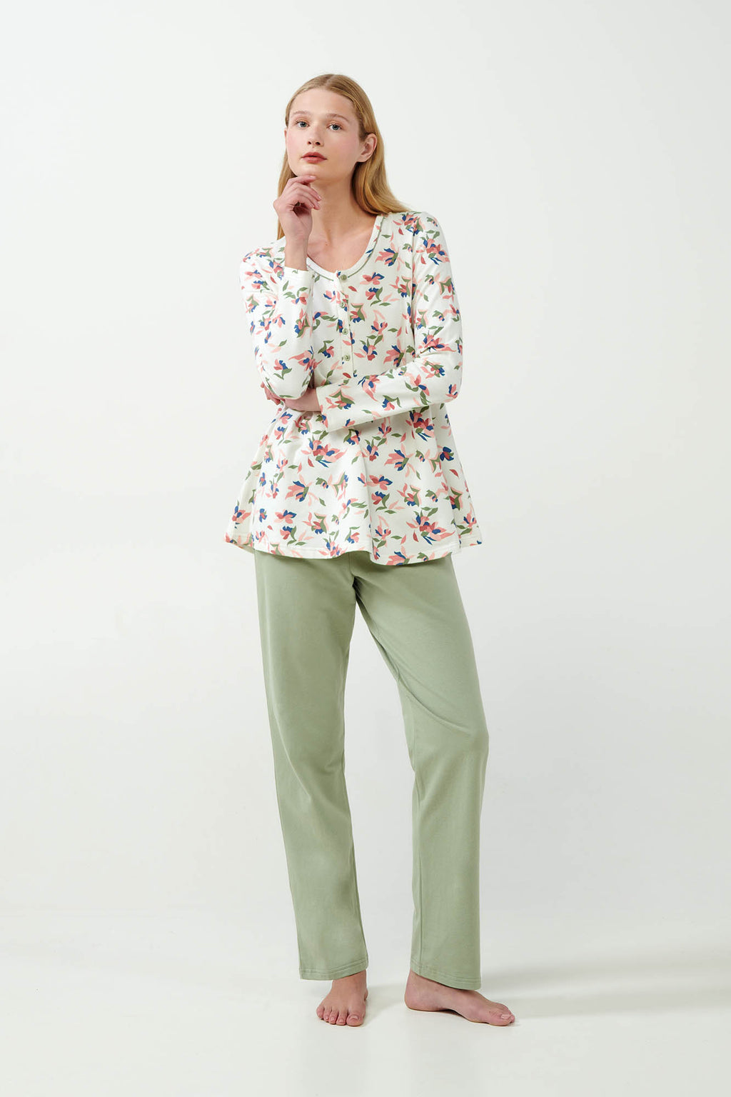 https://assets.vampfashion.com/SOFTONE_TMP_IMAGES/1_0980189124.jpg