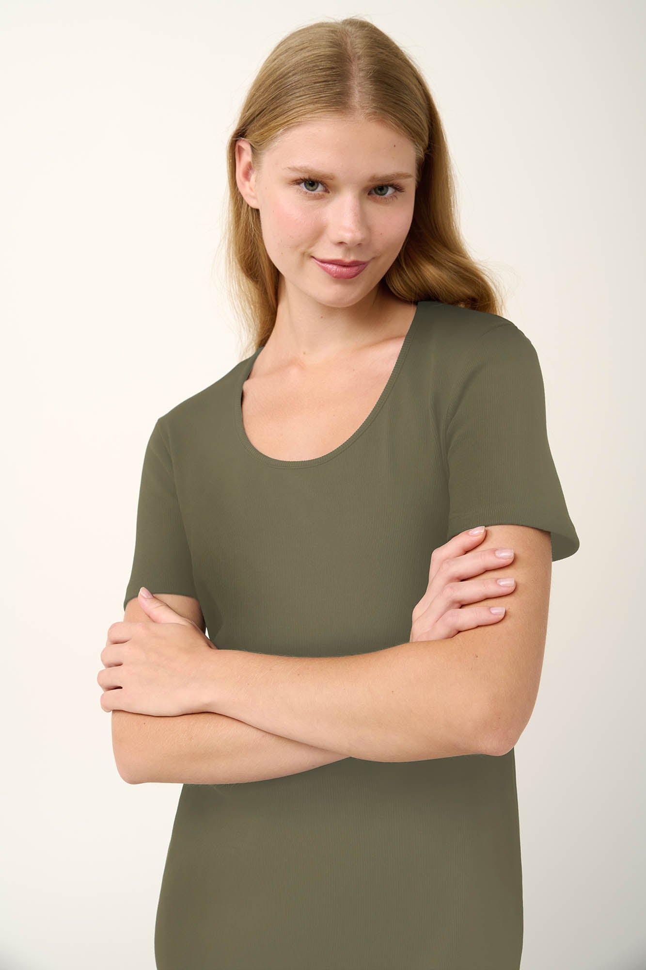 https://assets.vampfashion.com/SOFTONE_TMP_IMAGES/24_0450200655.jpg