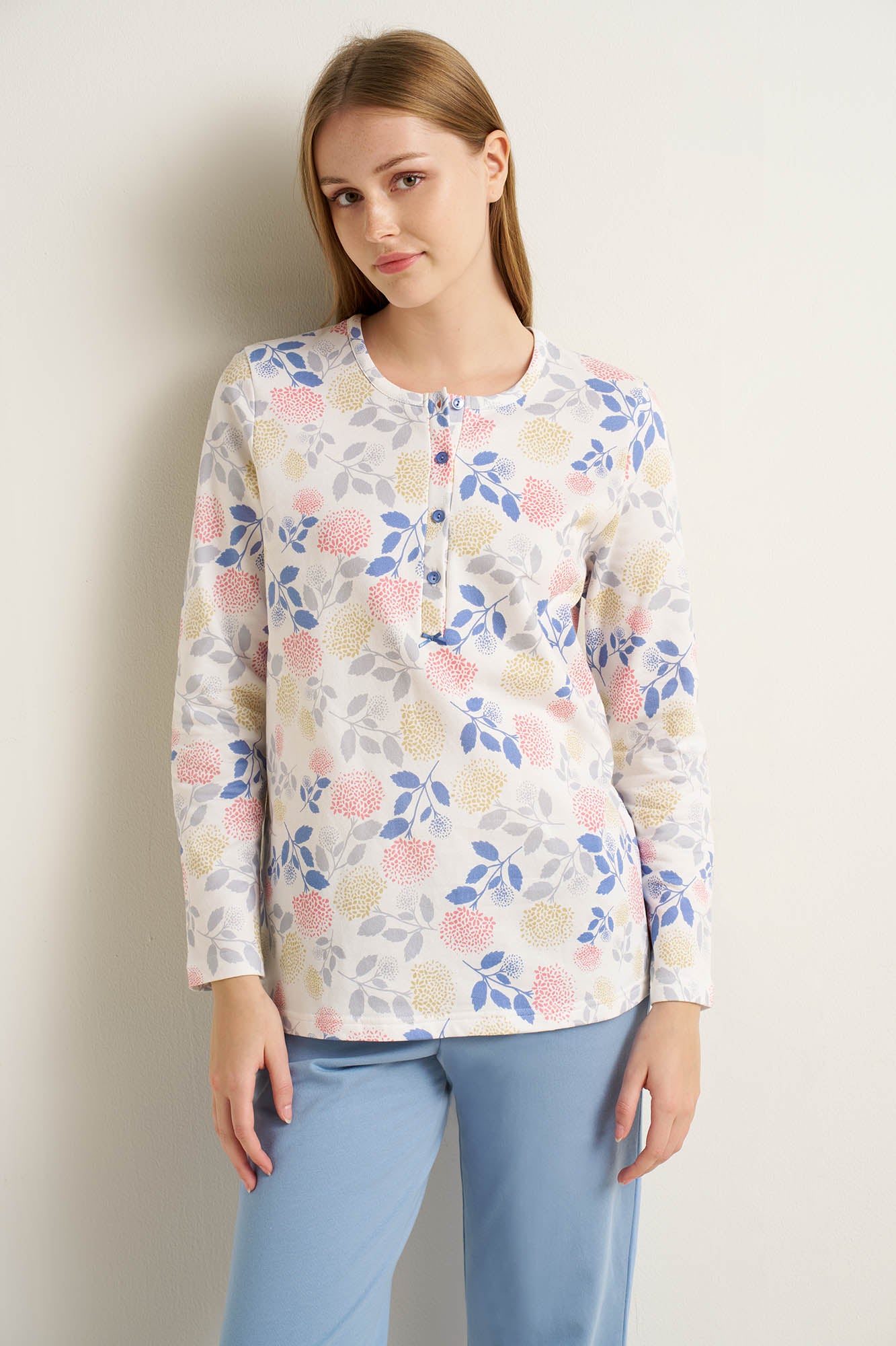 https://assets.vampfashion.com/SOFTONE_TMP_IMAGES/2_0007473116.jpg