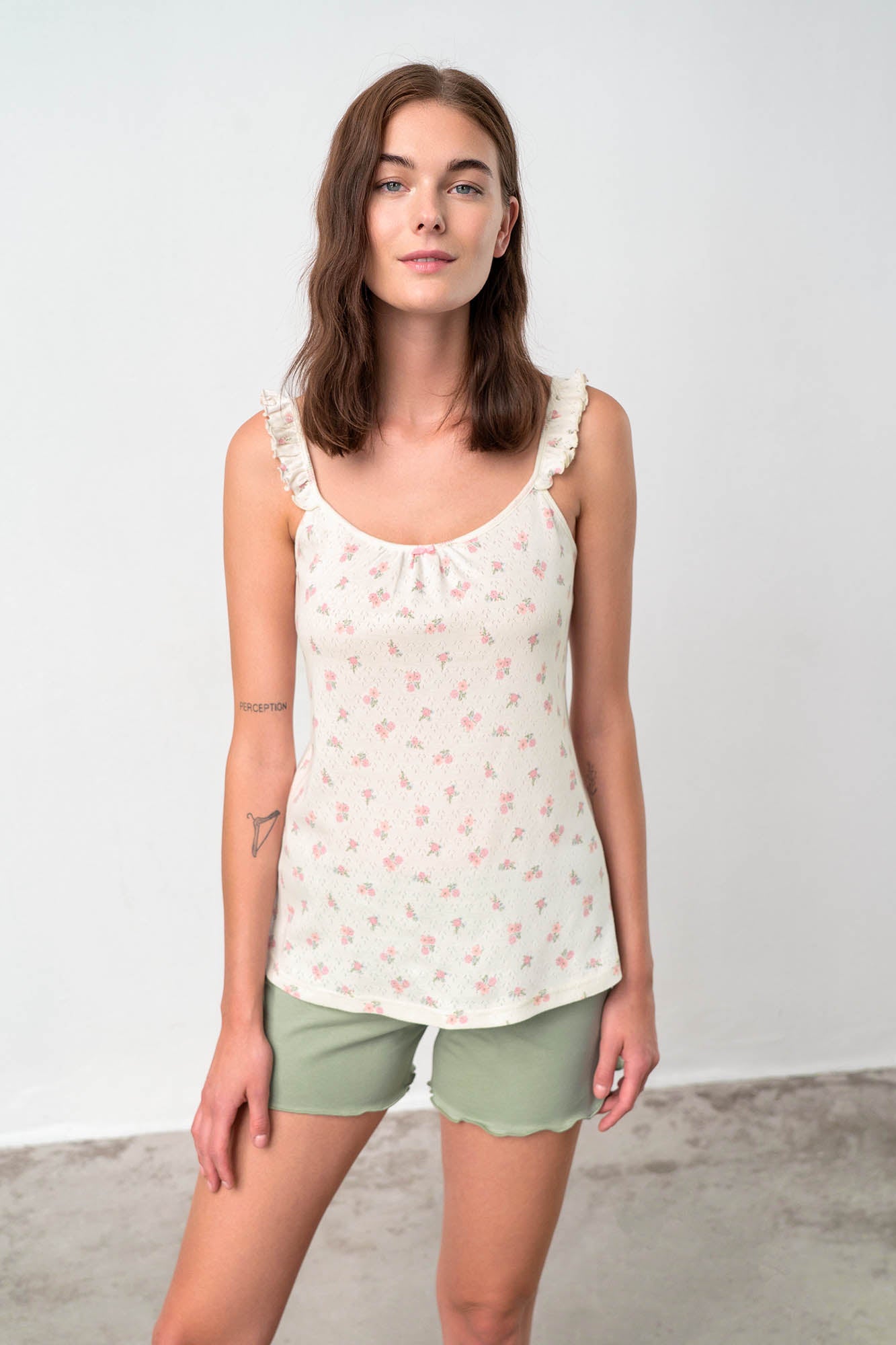 https://assets.vampfashion.com/SOFTONE_TMP_IMAGES/2_0018068321.jpg