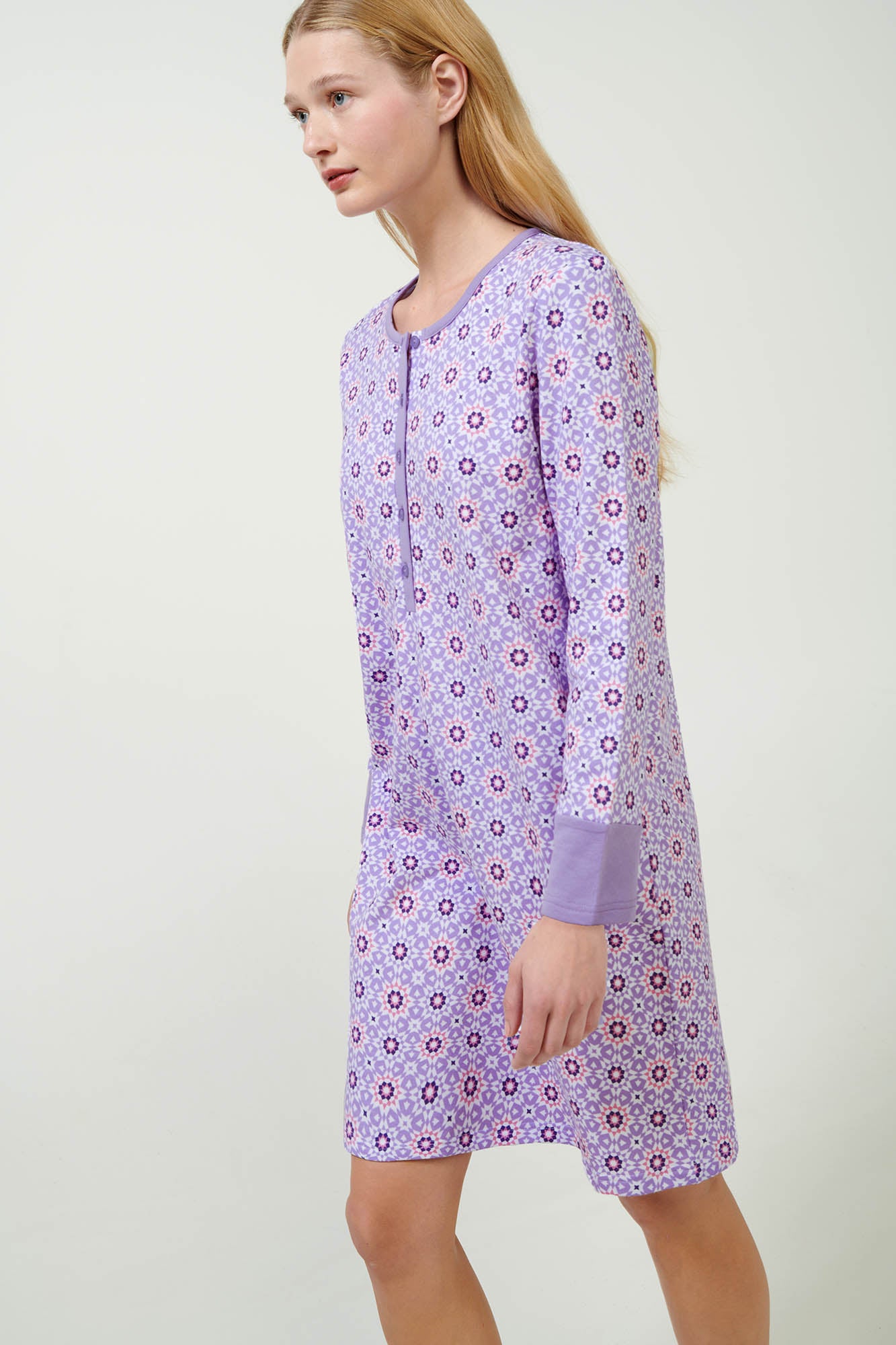 https://assets.vampfashion.com/SOFTONE_TMP_IMAGES/2_0019893148.jpg