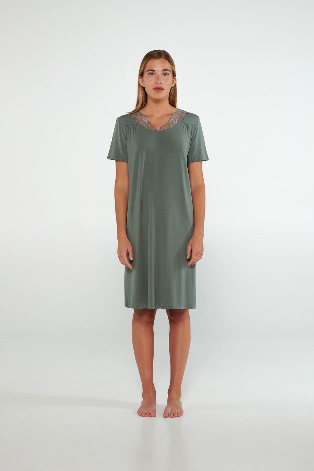 https://assets.vampfashion.com/SOFTONE_TMP_IMAGES/2_0021511956.jpg