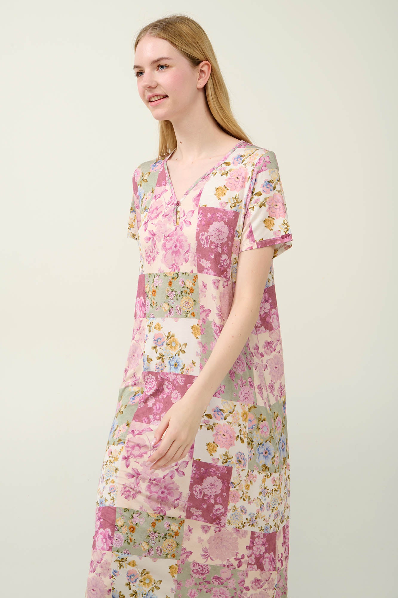https://assets.vampfashion.com/SOFTONE_TMP_IMAGES/2_0058798324.jpg