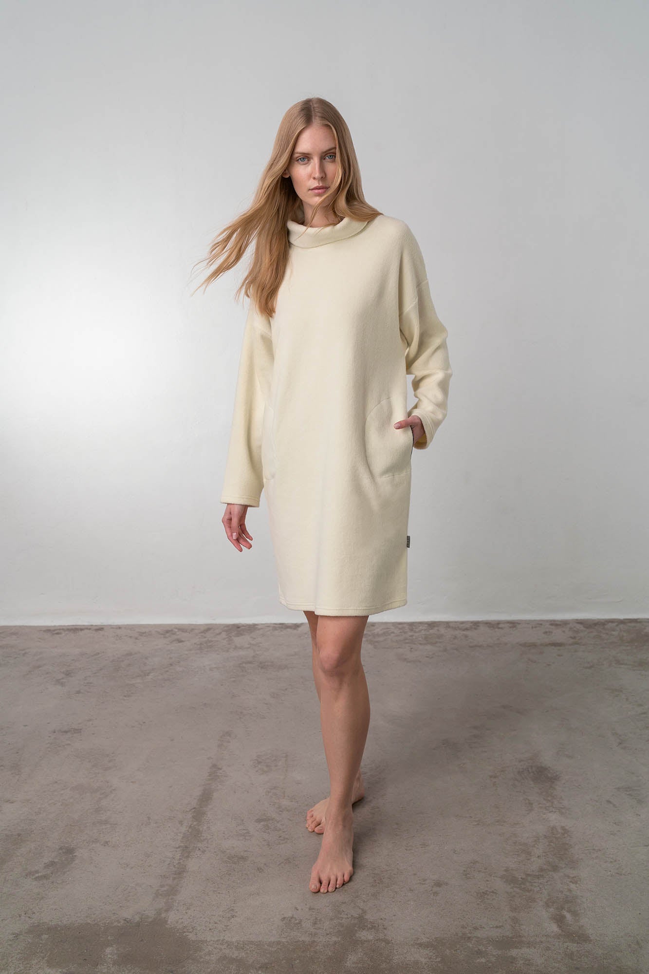 https://assets.vampfashion.com/SOFTONE_TMP_IMAGES/2_0067699702.jpg