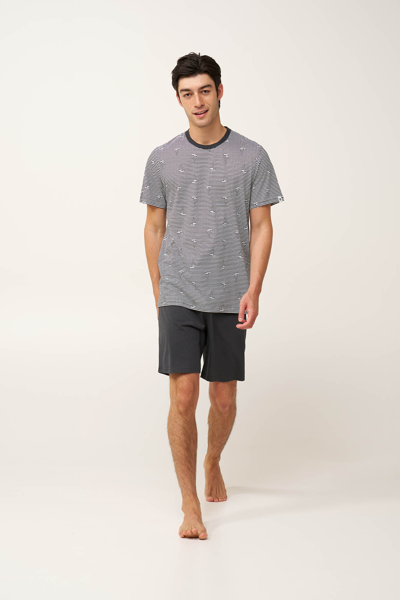 https://assets.vampfashion.com/SOFTONE_TMP_IMAGES/2_0078818018.jpg
