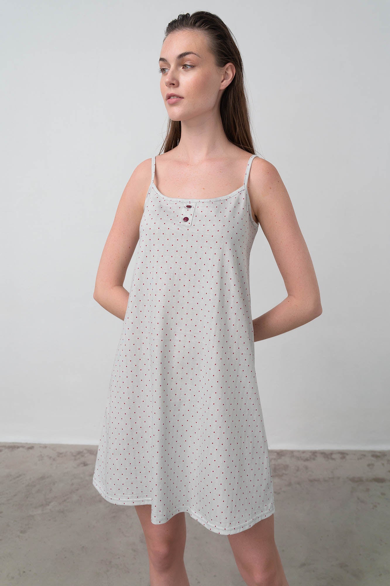 https://assets.vampfashion.com/SOFTONE_TMP_IMAGES/2_0100990244.jpg