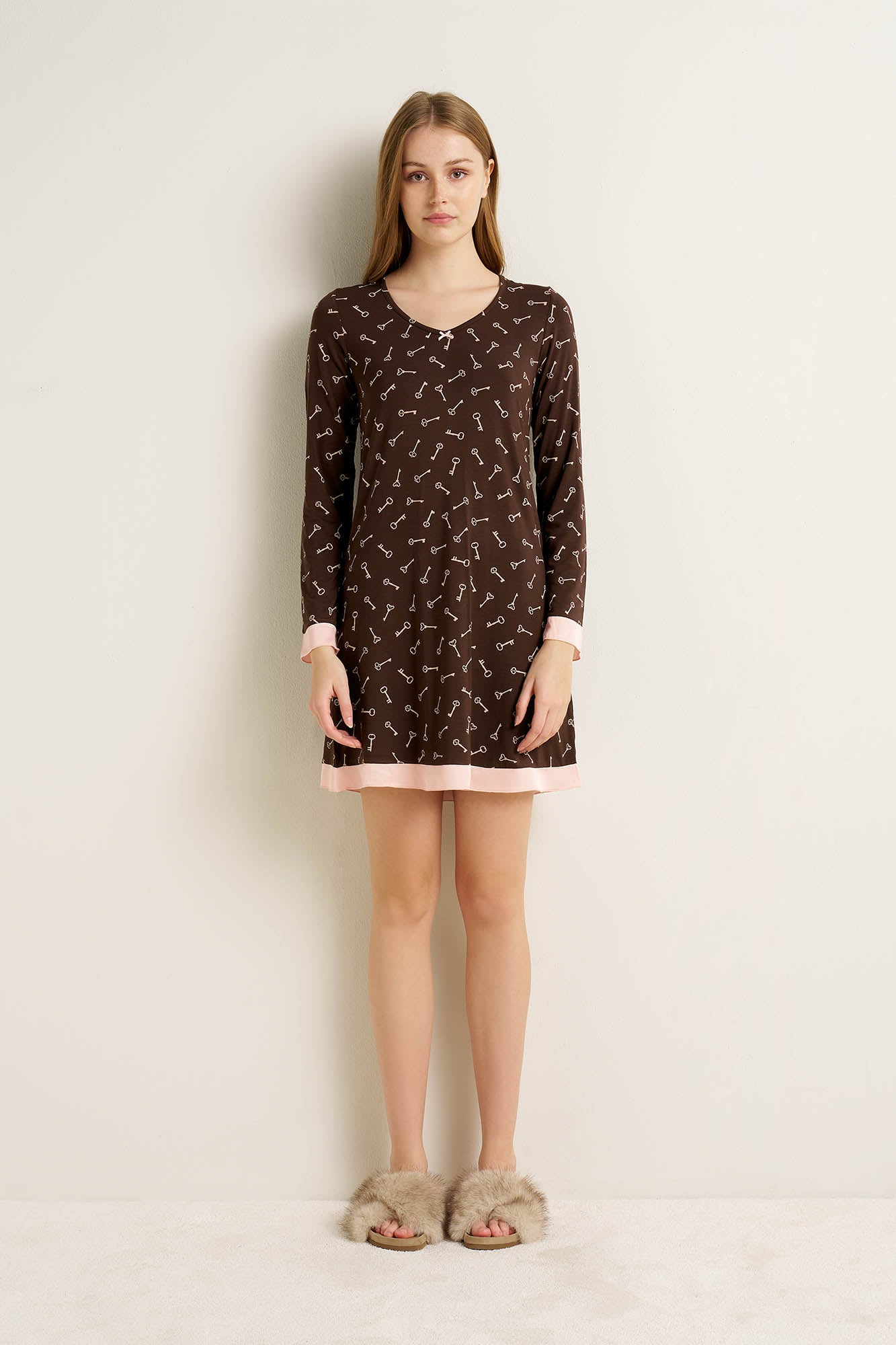 https://assets.vampfashion.com/SOFTONE_TMP_IMAGES/2_0111563552.jpg