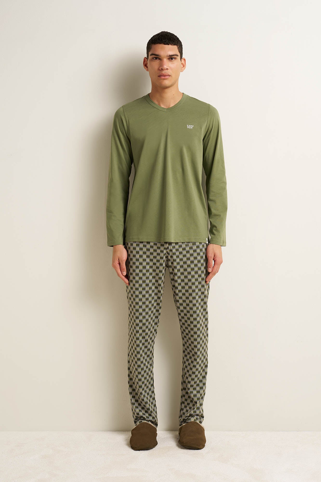 https://assets.vampfashion.com/SOFTONE_TMP_IMAGES/2_0116613438.jpg