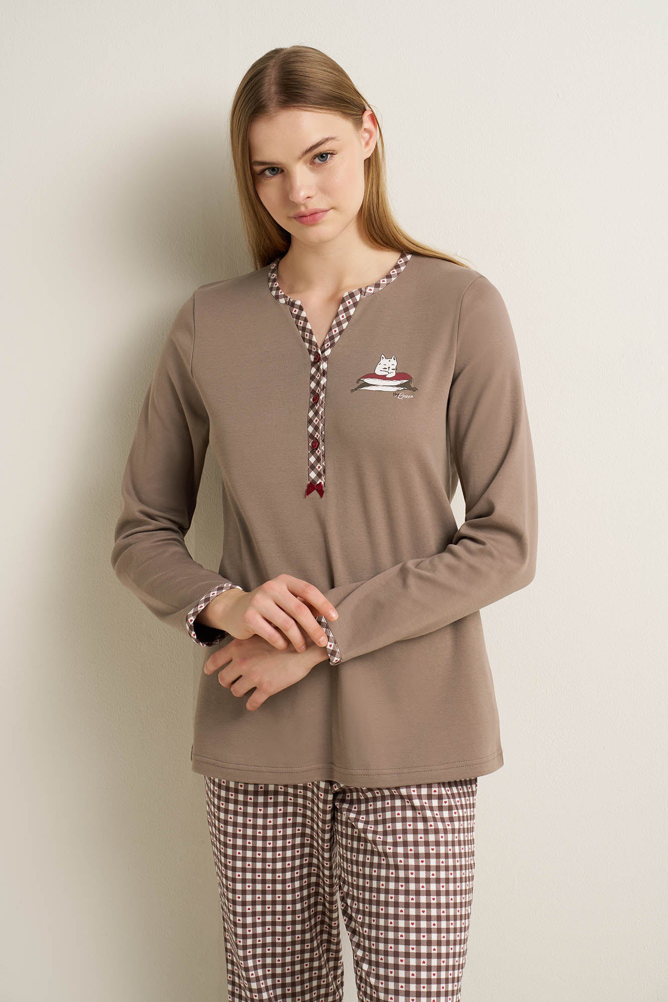 https://assets.vampfashion.com/SOFTONE_TMP_IMAGES/2_0123140374.jpg