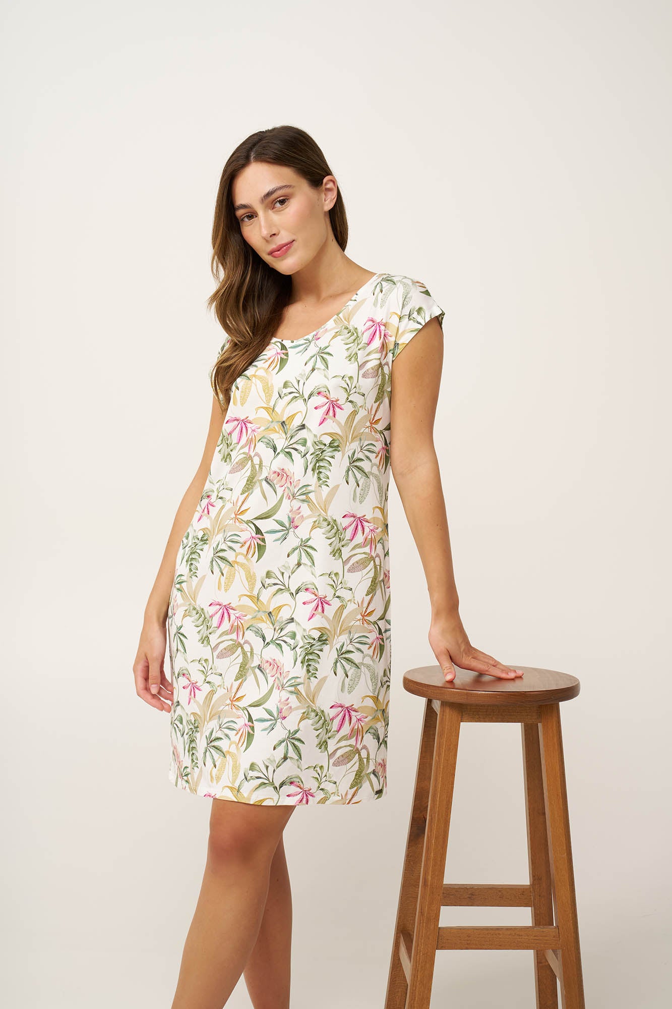 https://assets.vampfashion.com/SOFTONE_TMP_IMAGES/2_0139055454.jpg