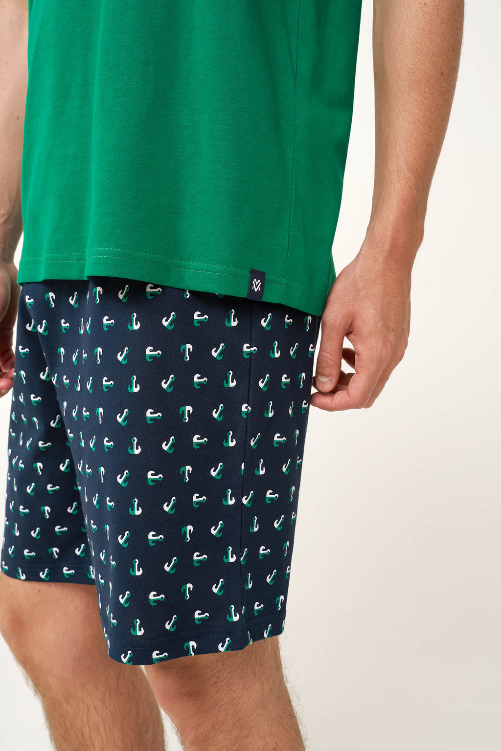 https://assets.vampfashion.com/SOFTONE_TMP_IMAGES/2_0143946865.jpg
