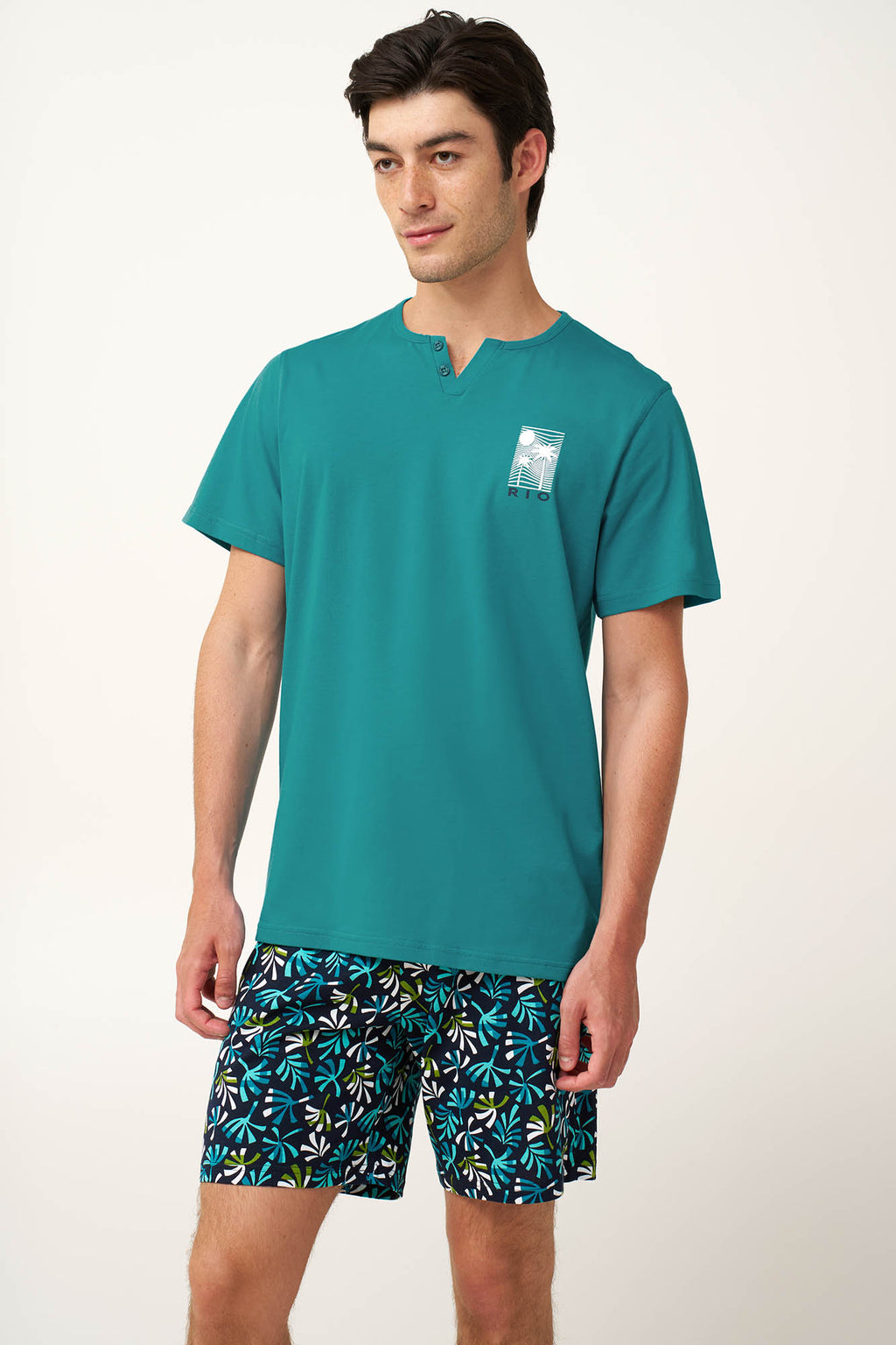 https://assets.vampfashion.com/SOFTONE_TMP_IMAGES/2_0149857812.jpg