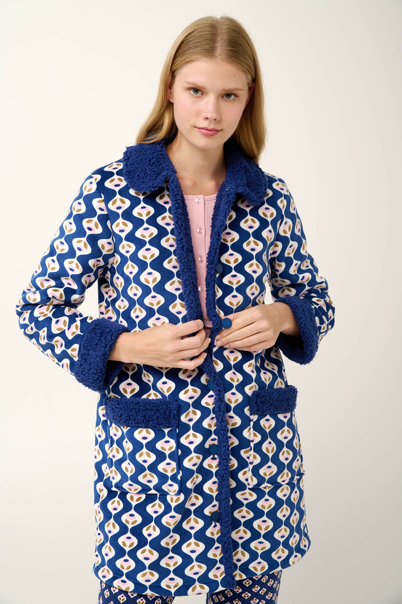 https://assets.vampfashion.com/SOFTONE_TMP_IMAGES/2_0158578628.jpg