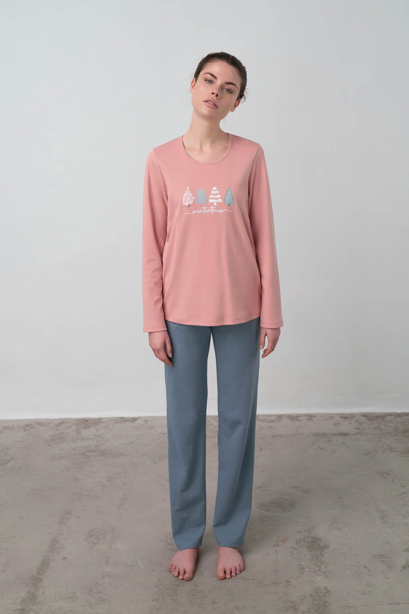 https://assets.vampfashion.com/SOFTONE_TMP_IMAGES/2_0169083782.jpg