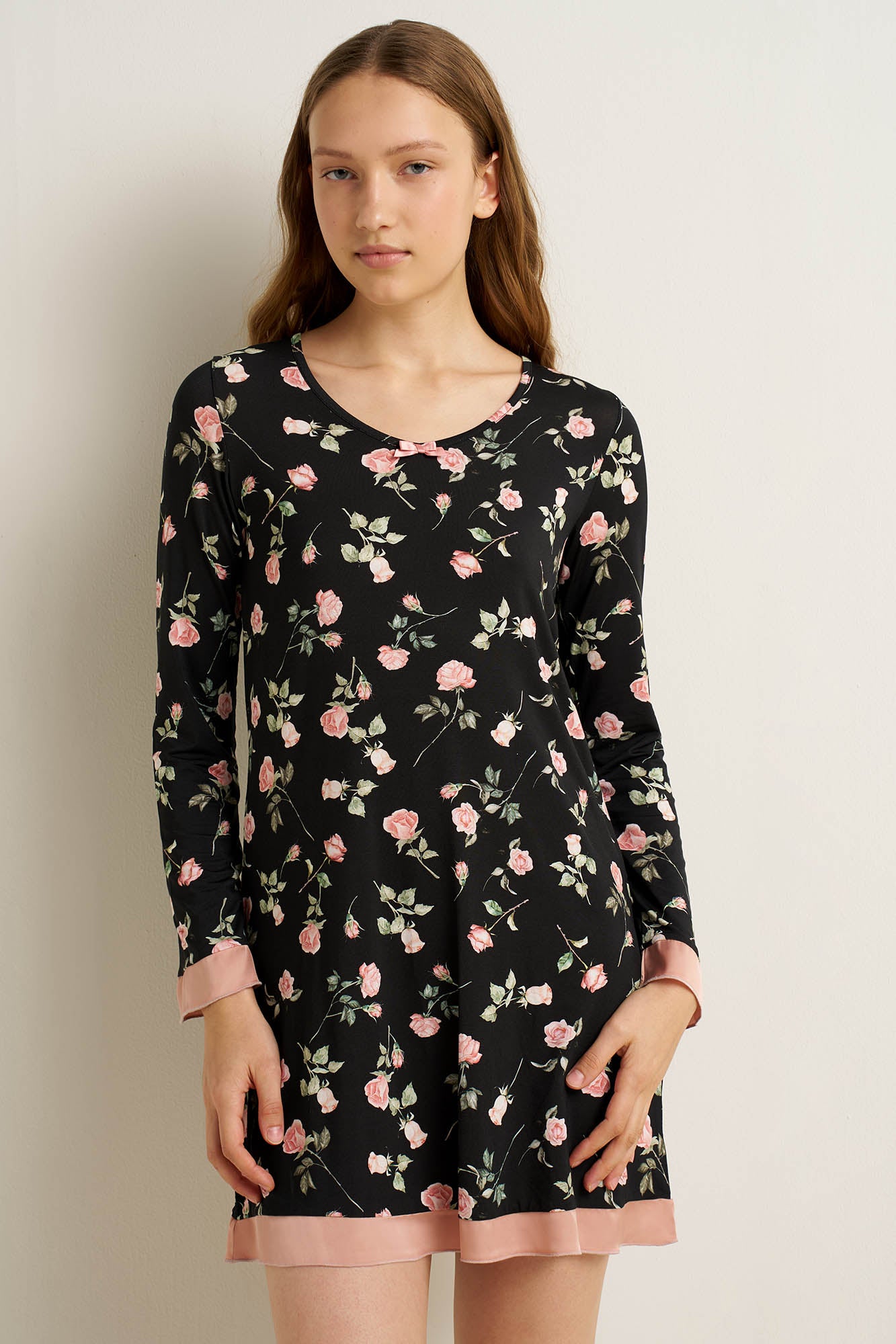 https://assets.vampfashion.com/SOFTONE_TMP_IMAGES/2_0173586778.jpg