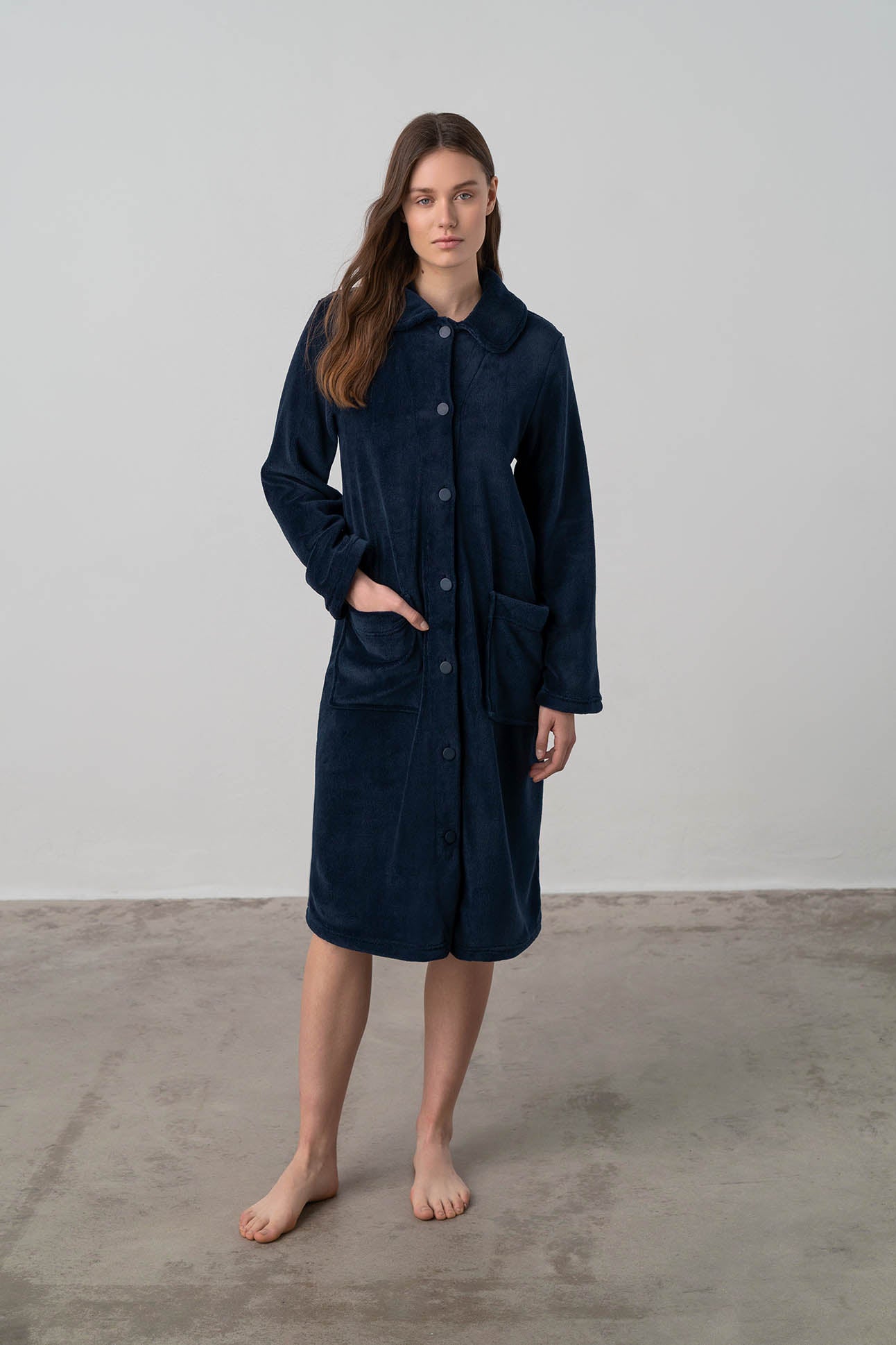 Vamp - Μονόχρωμη Κουμπωτή Ρόμπα