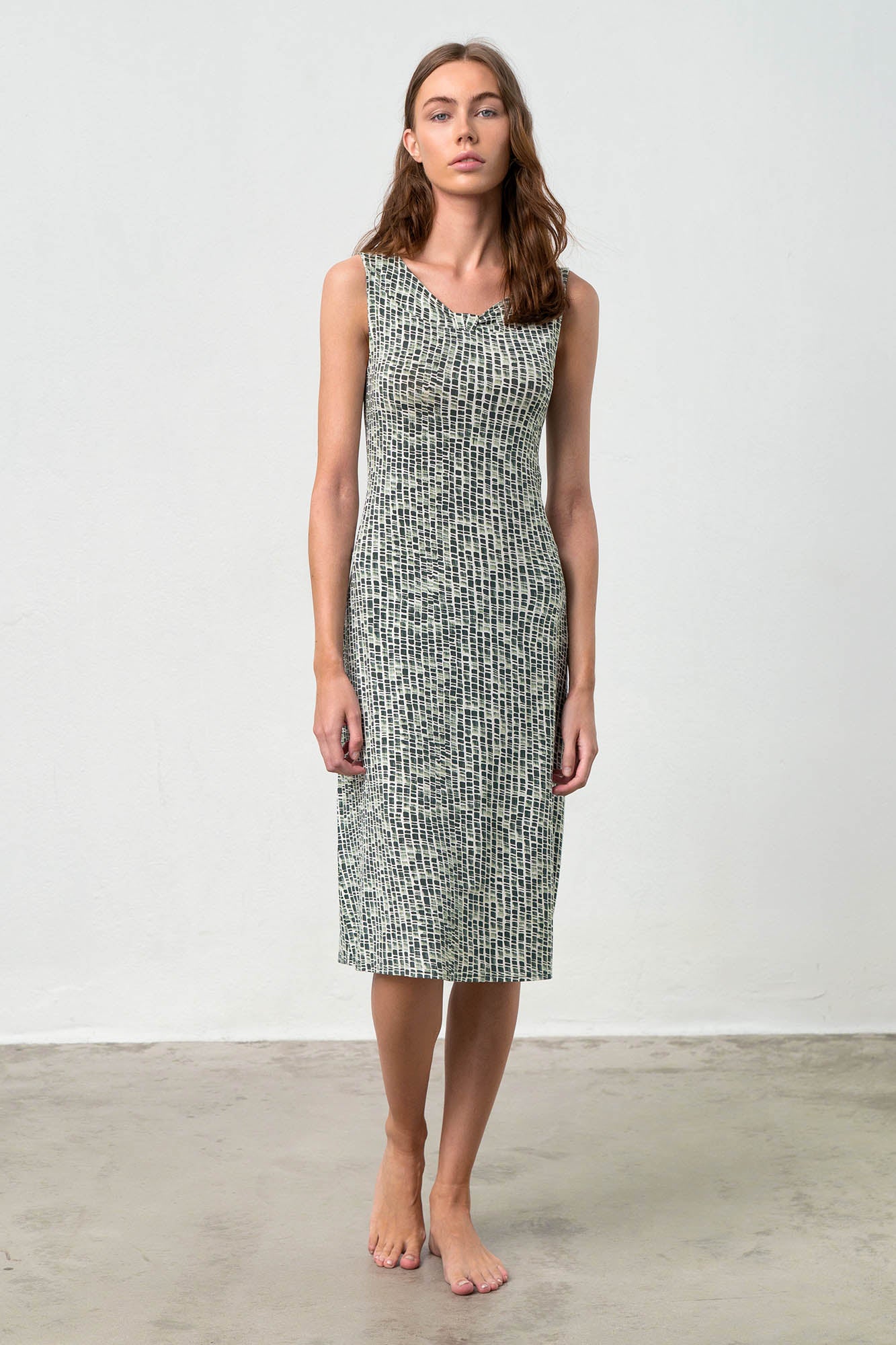 https://assets.vampfashion.com/SOFTONE_TMP_IMAGES/2_0178185604.jpg