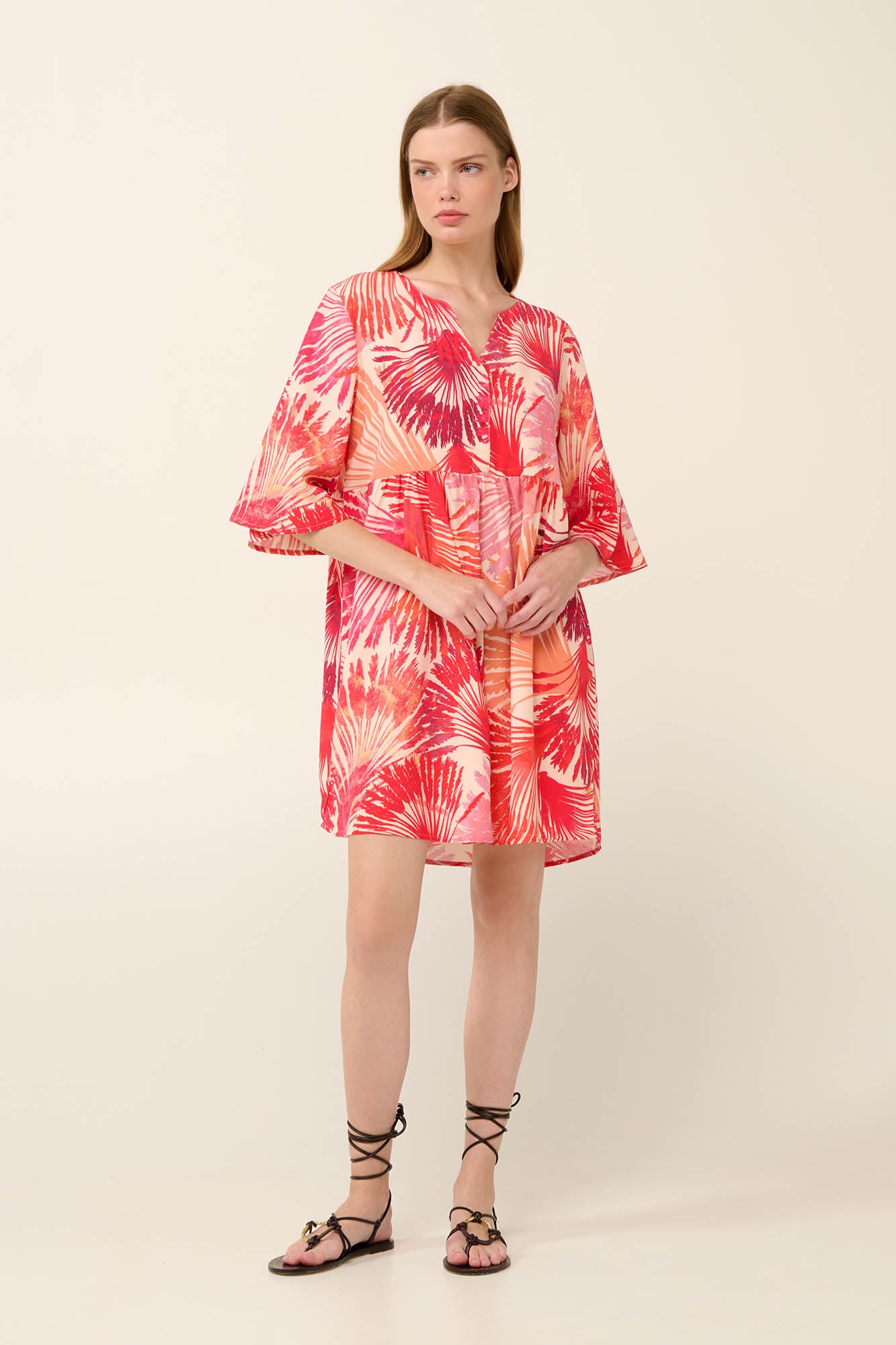 https://assets.vampfashion.com/SOFTONE_TMP_IMAGES/2_0182915668.jpg