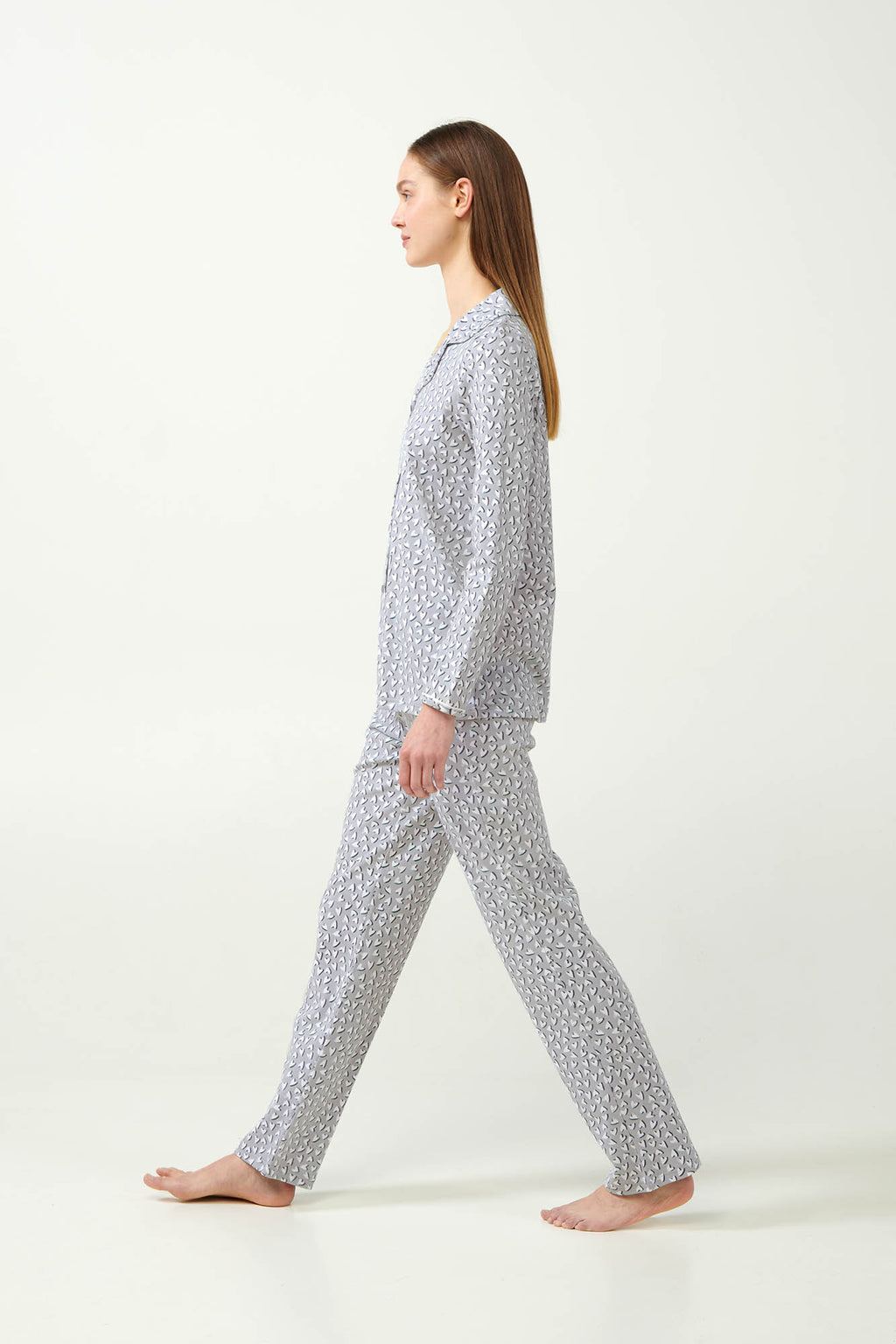 https://assets.vampfashion.com/SOFTONE_TMP_IMAGES/2_0183426568.jpg