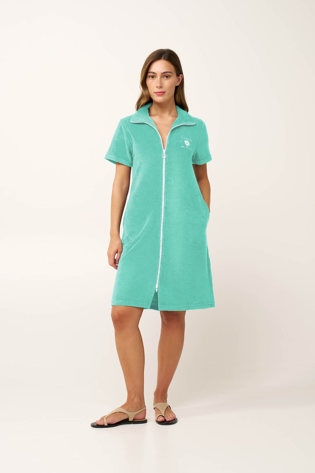 https://assets.vampfashion.com/SOFTONE_TMP_IMAGES/2_0189716666.jpg