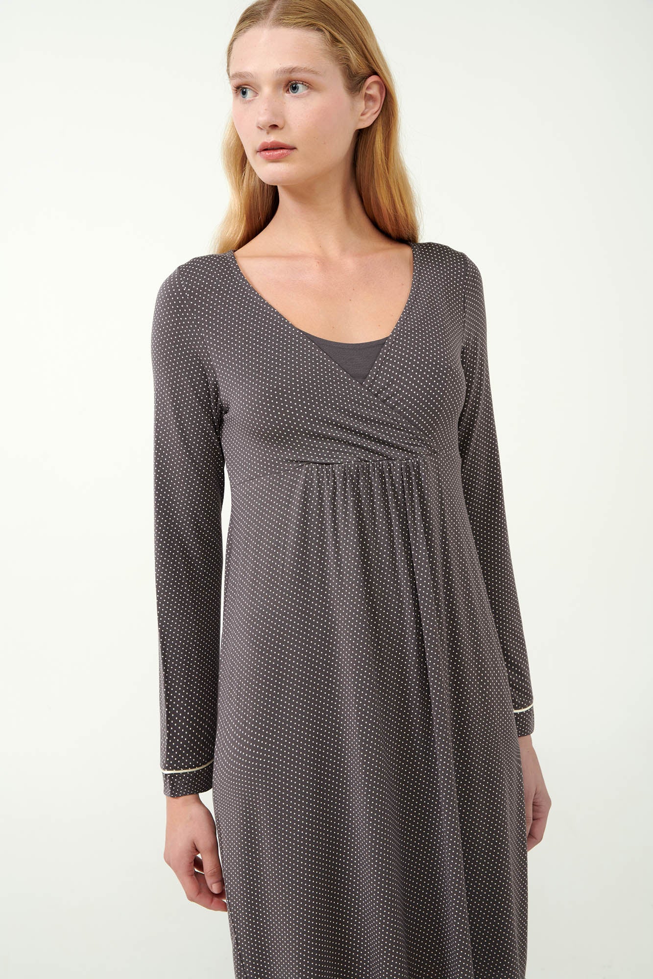 https://assets.vampfashion.com/SOFTONE_TMP_IMAGES/2_0203741624.jpg