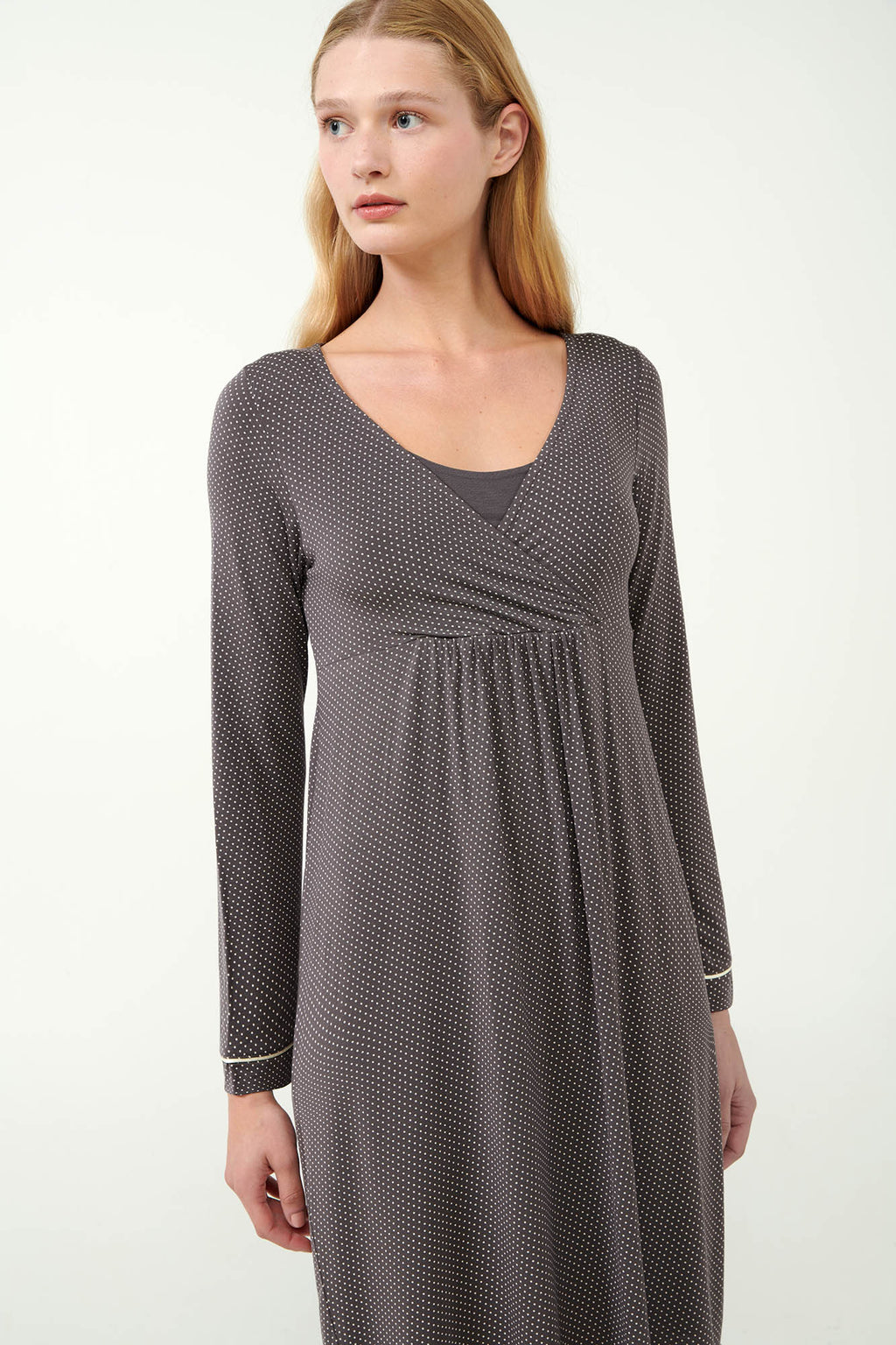 https://assets.vampfashion.com/SOFTONE_TMP_IMAGES/2_0203741624.jpg