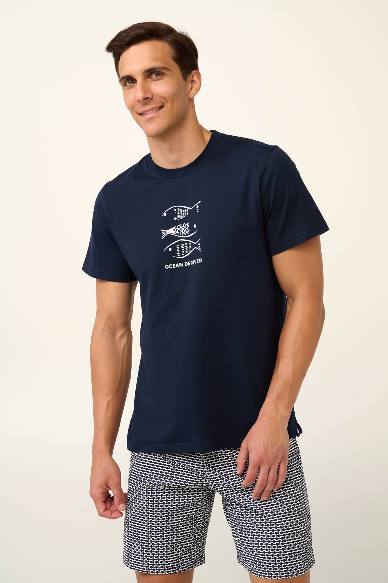 https://assets.vampfashion.com/SOFTONE_TMP_IMAGES/2_0236867857.jpg