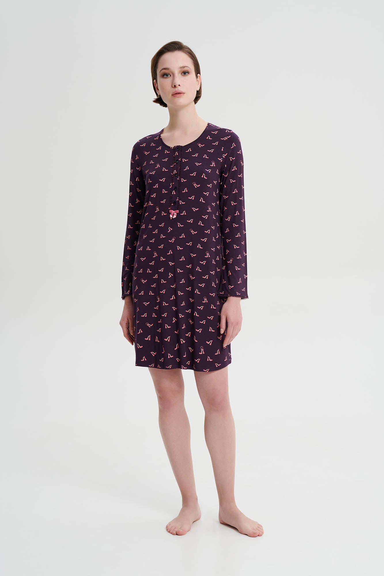 https://assets.vampfashion.com/SOFTONE_TMP_IMAGES/2_0237979667.jpg