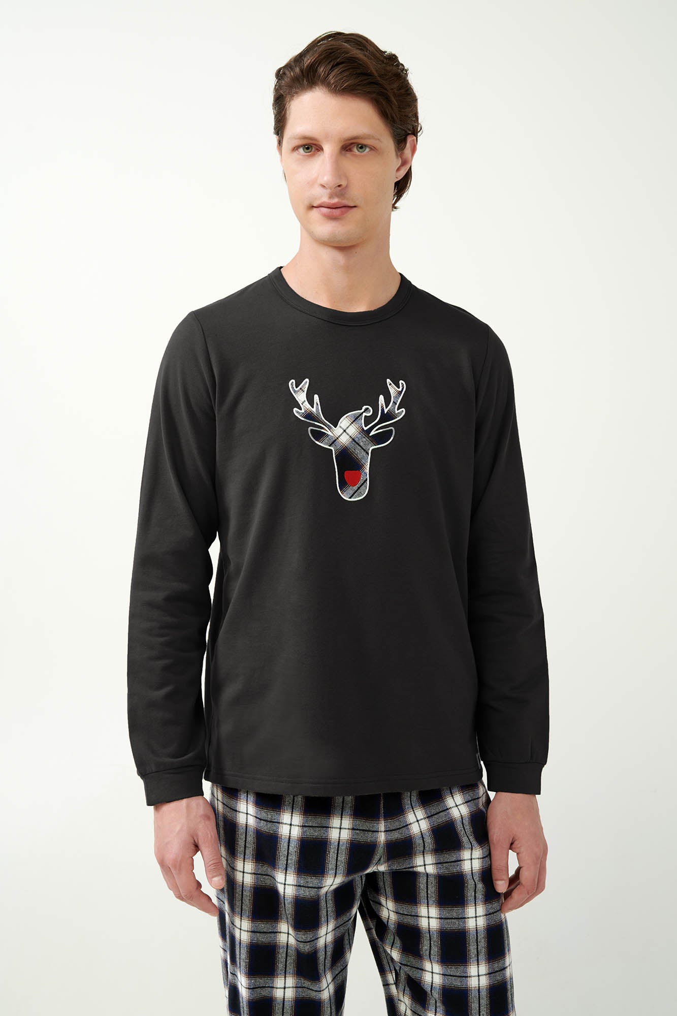 https://assets.vampfashion.com/SOFTONE_TMP_IMAGES/2_0245876442.jpg
