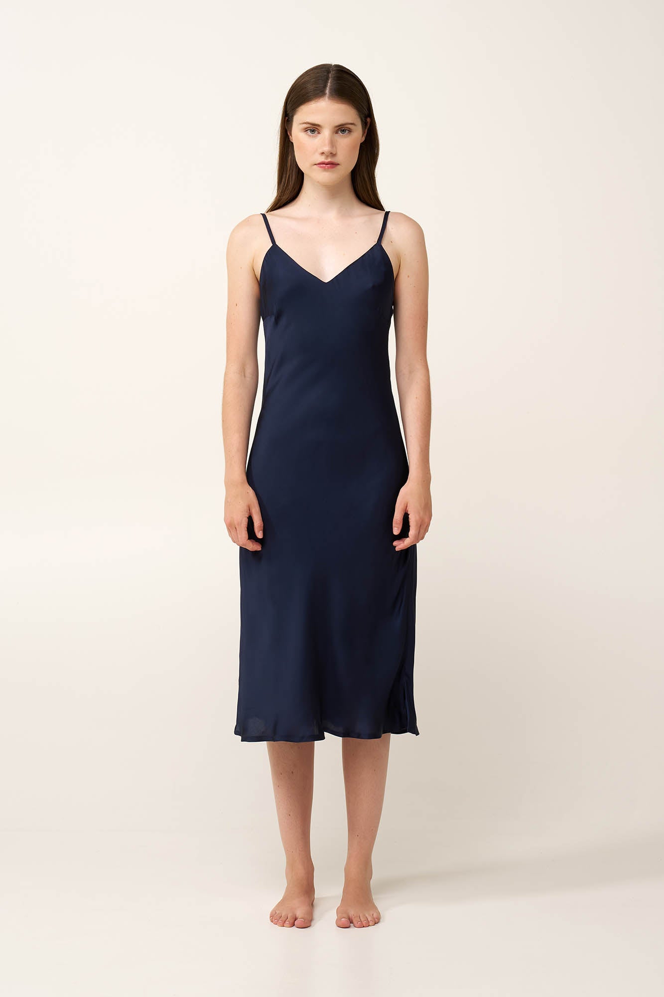 https://assets.vampfashion.com/SOFTONE_TMP_IMAGES/2_0245905195.jpg
