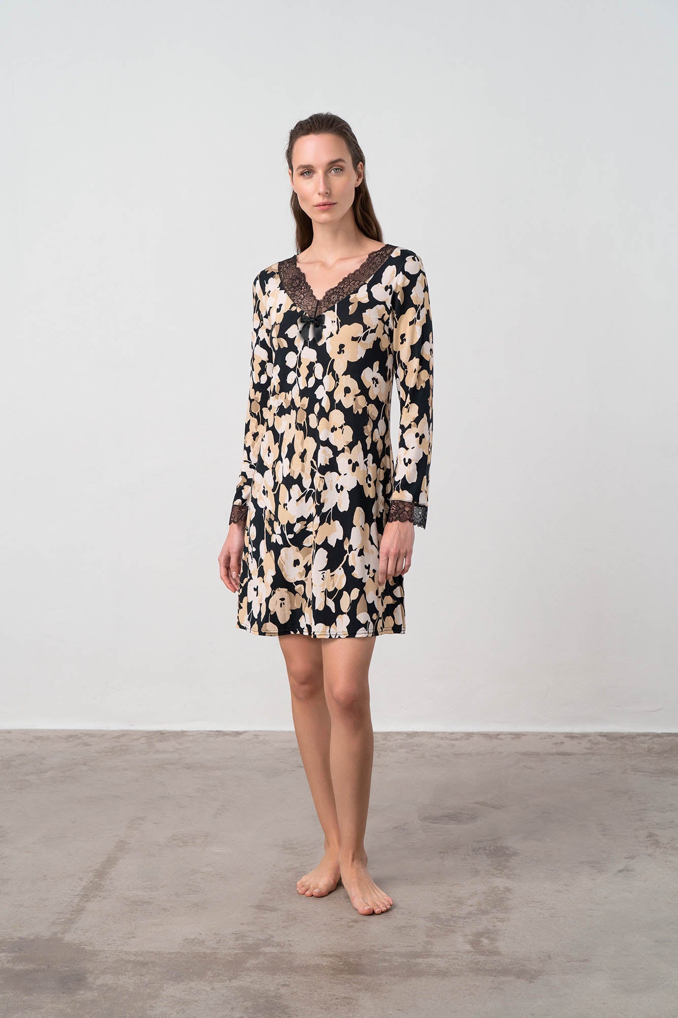https://assets.vampfashion.com/SOFTONE_TMP_IMAGES/2_0272638797.jpg