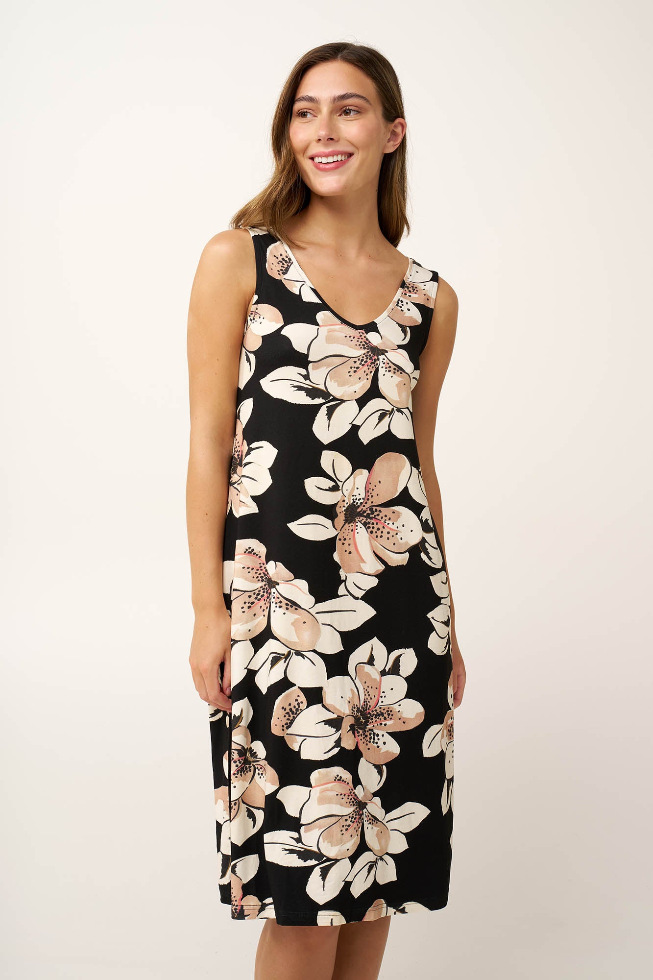 https://assets.vampfashion.com/SOFTONE_TMP_IMAGES/2_0308518367.jpg