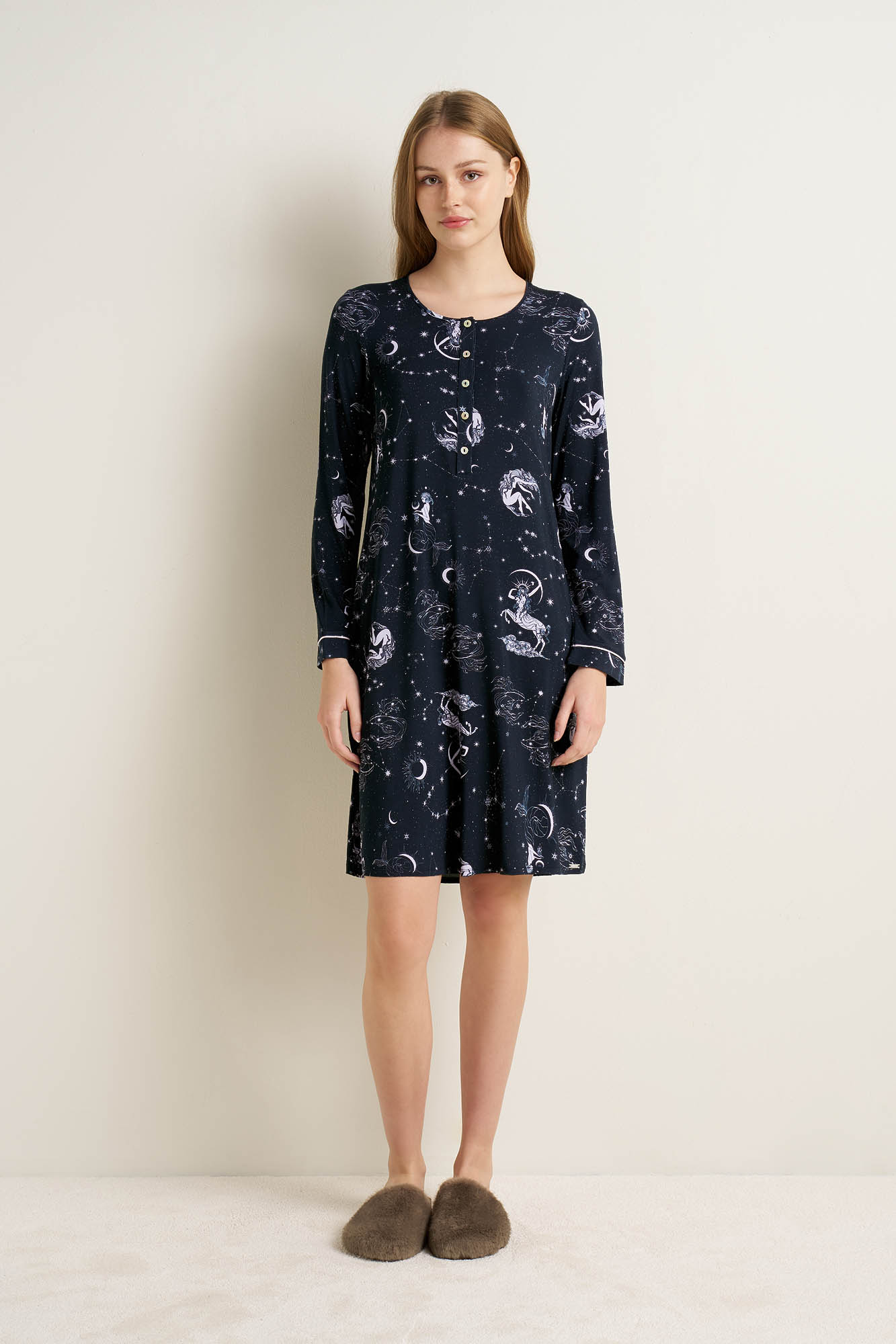 https://assets.vampfashion.com/SOFTONE_TMP_IMAGES/2_0311324392.jpg