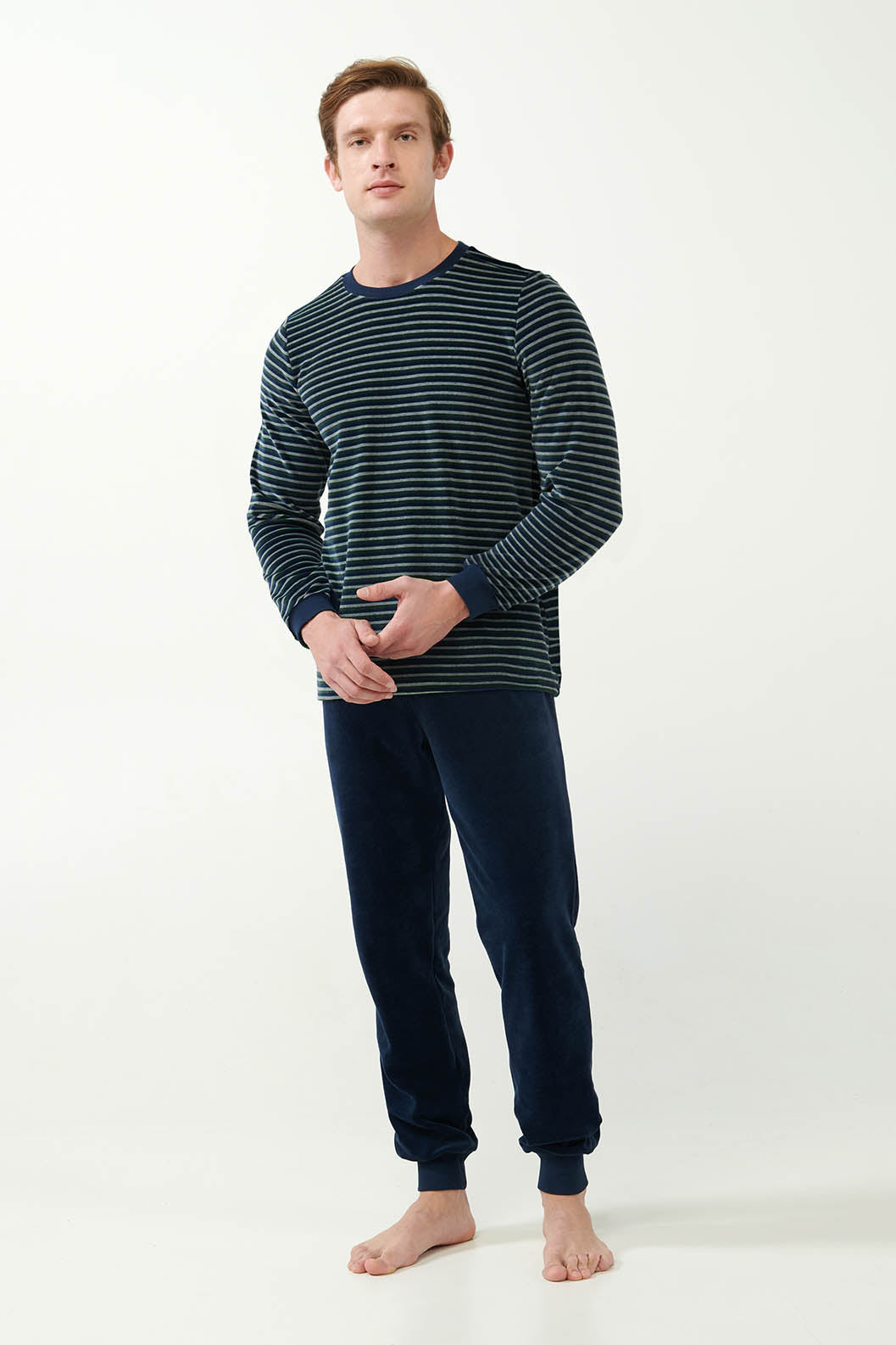 https://assets.vampfashion.com/SOFTONE_TMP_IMAGES/2_0329823017.jpg