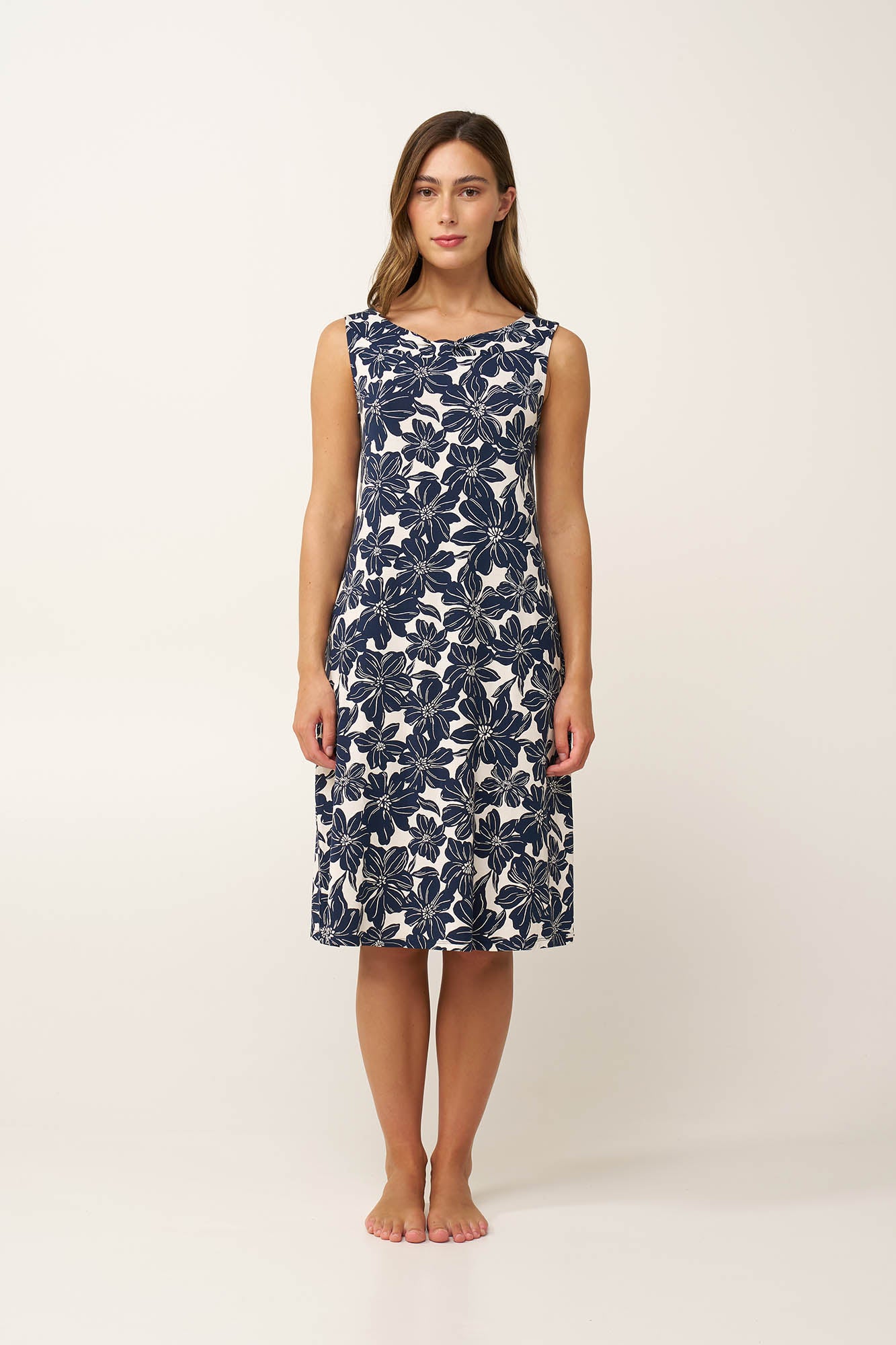 https://assets.vampfashion.com/SOFTONE_TMP_IMAGES/2_0337228120.jpg