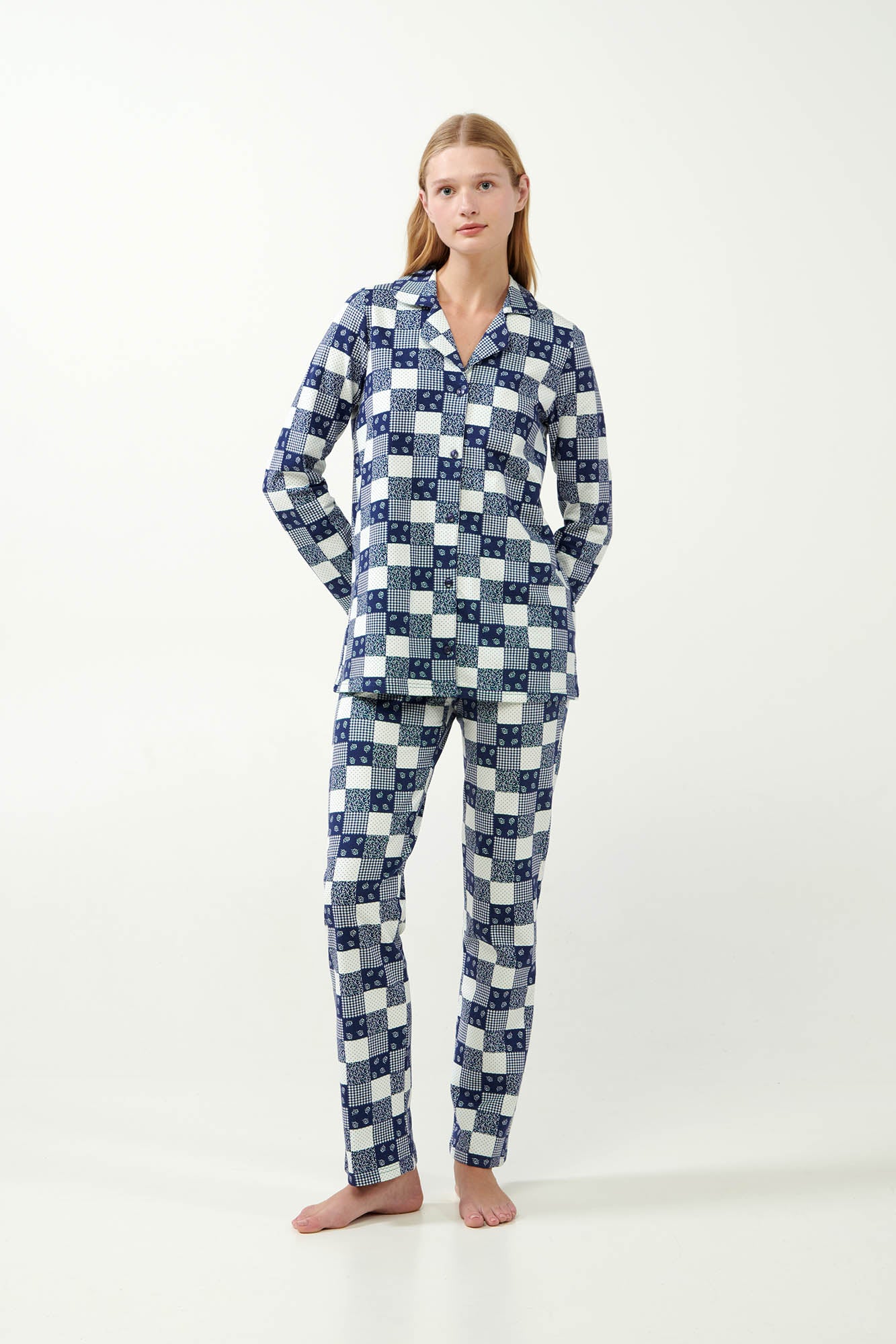 https://assets.vampfashion.com/SOFTONE_TMP_IMAGES/2_0341374315.jpg