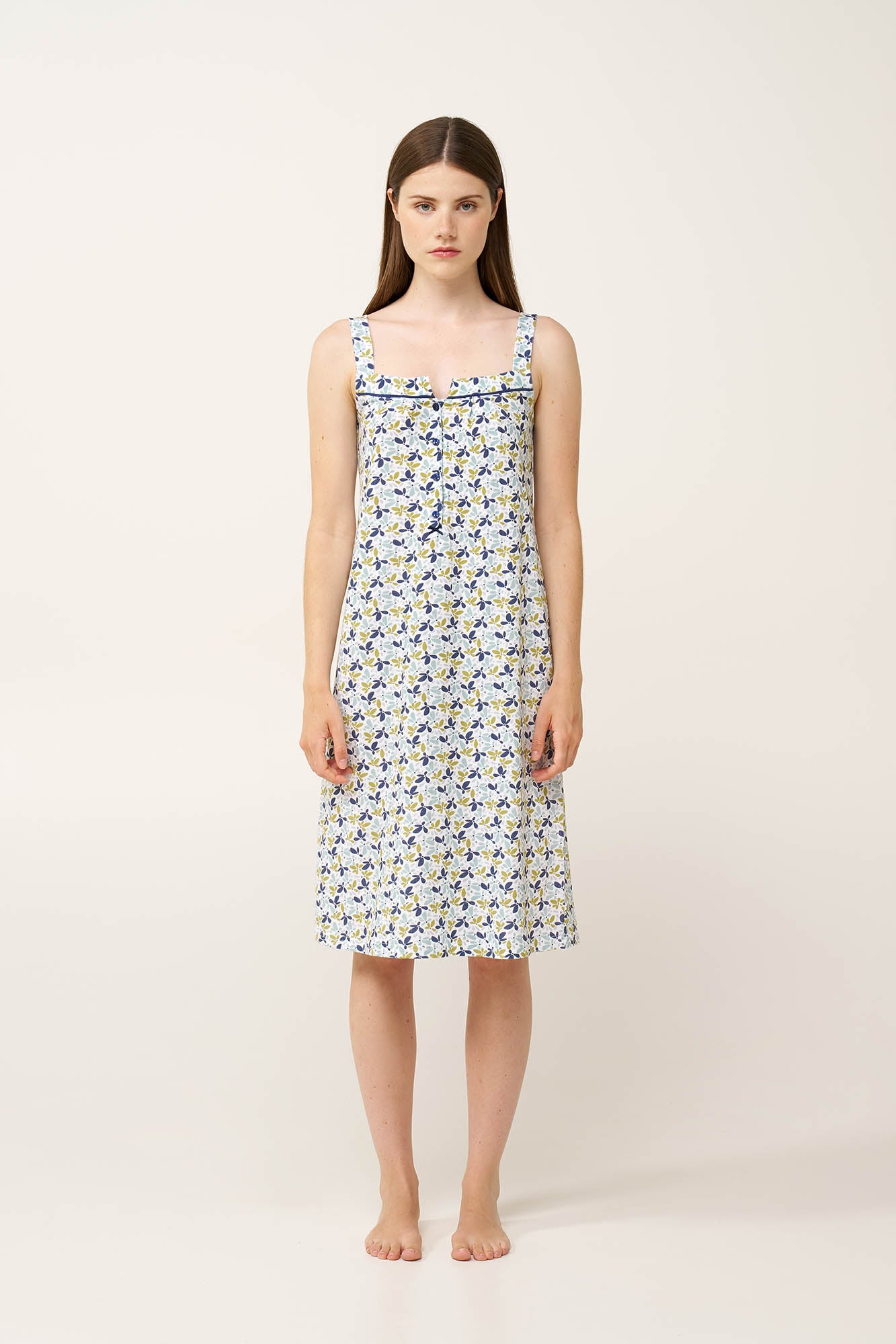 https://assets.vampfashion.com/SOFTONE_TMP_IMAGES/2_0361397112.jpg