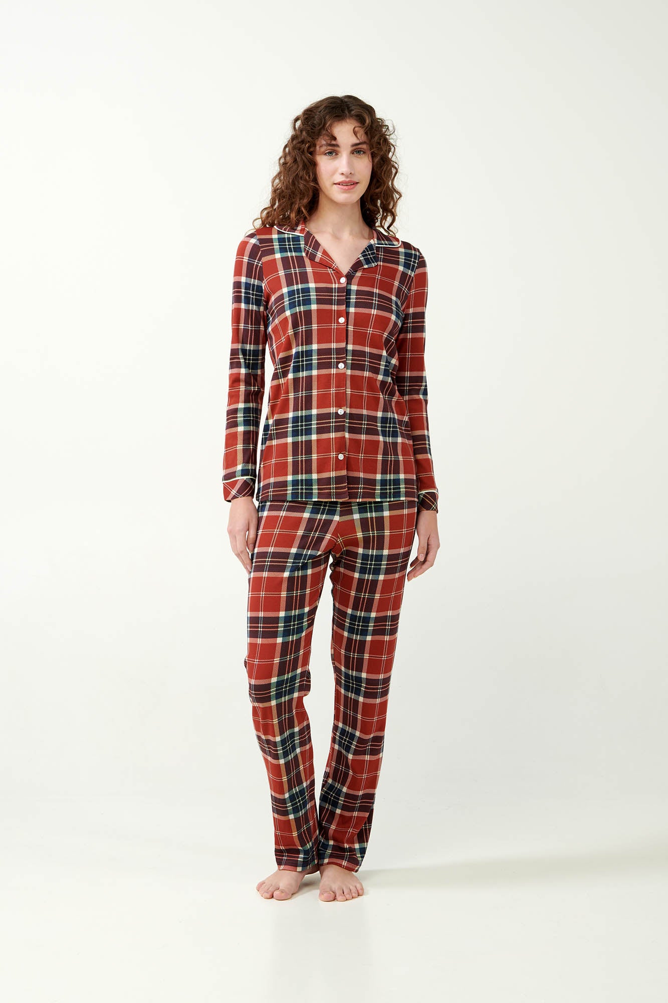 https://assets.vampfashion.com/SOFTONE_TMP_IMAGES/2_0383441303.jpg