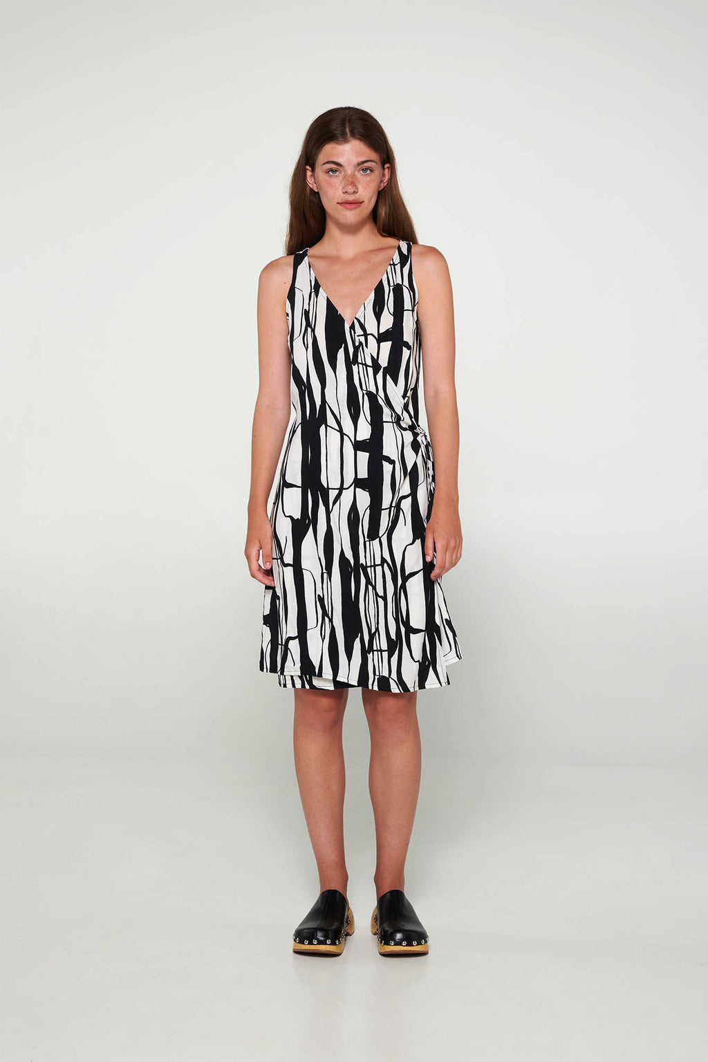 https://assets.vampfashion.com/SOFTONE_TMP_IMAGES/2_0401899921.jpg