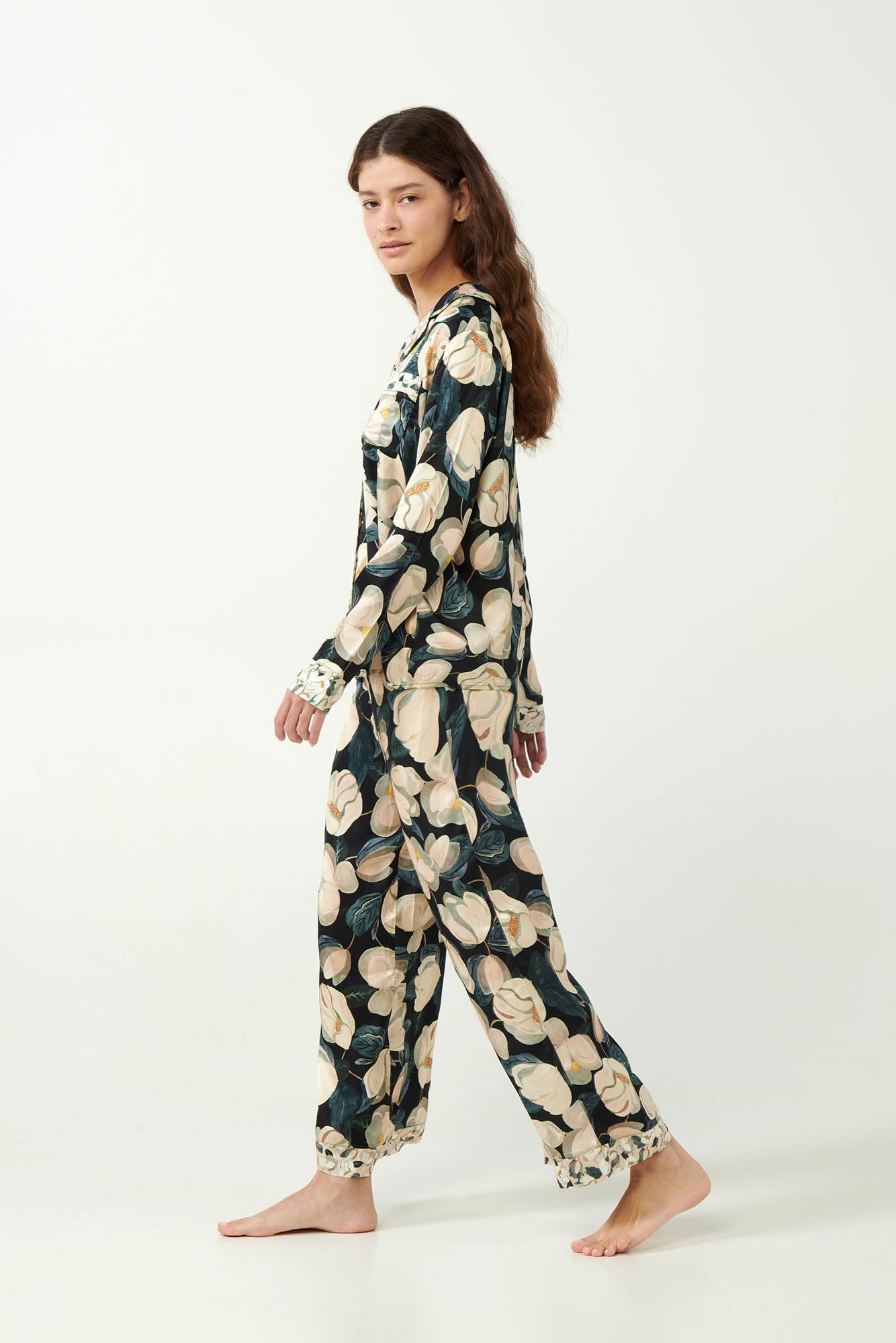 https://assets.vampfashion.com/SOFTONE_TMP_IMAGES/2_0430573895.jpg