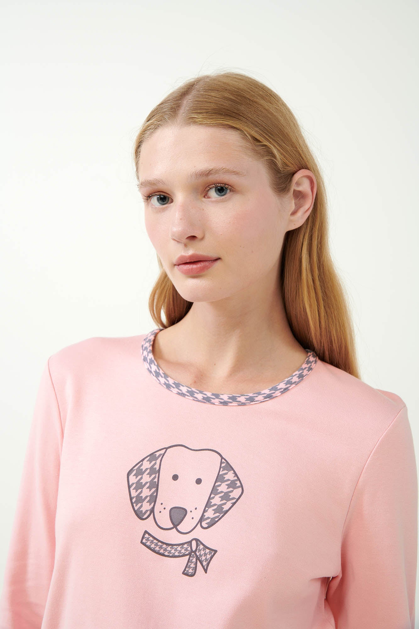 https://assets.vampfashion.com/SOFTONE_TMP_IMAGES/2_0452987808.jpg