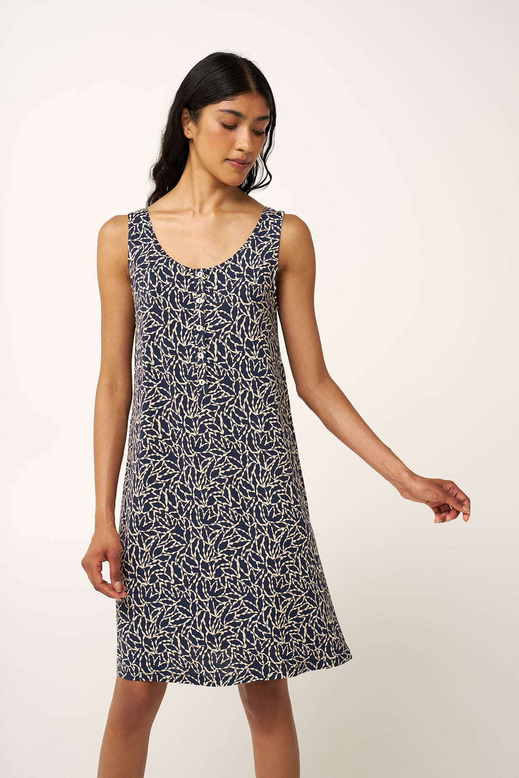 https://assets.vampfashion.com/SOFTONE_TMP_IMAGES/2_0463139653.jpg
