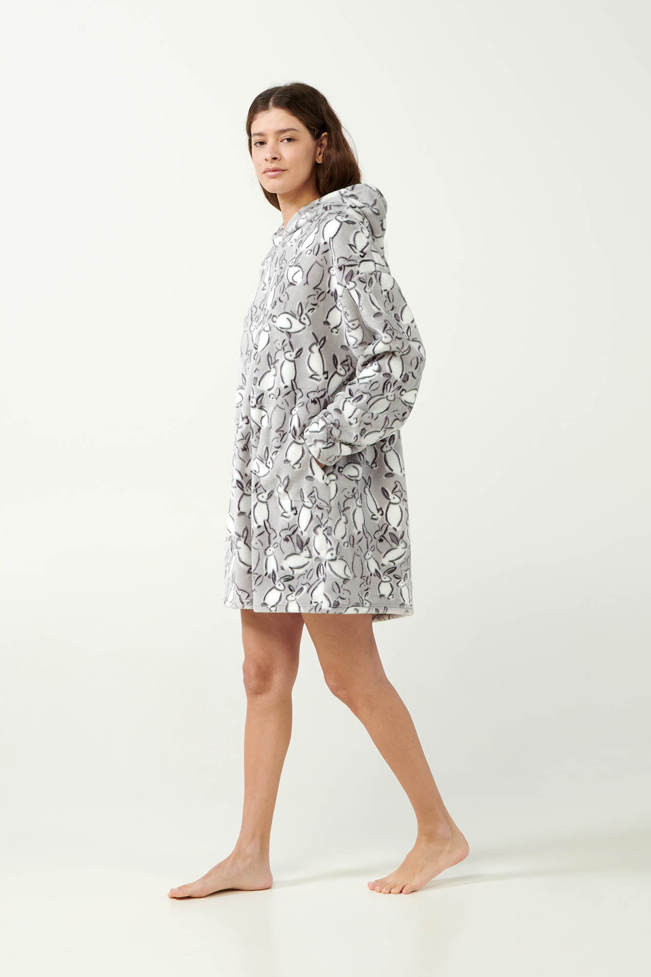 https://assets.vampfashion.com/SOFTONE_TMP_IMAGES/2_0477796893.jpg