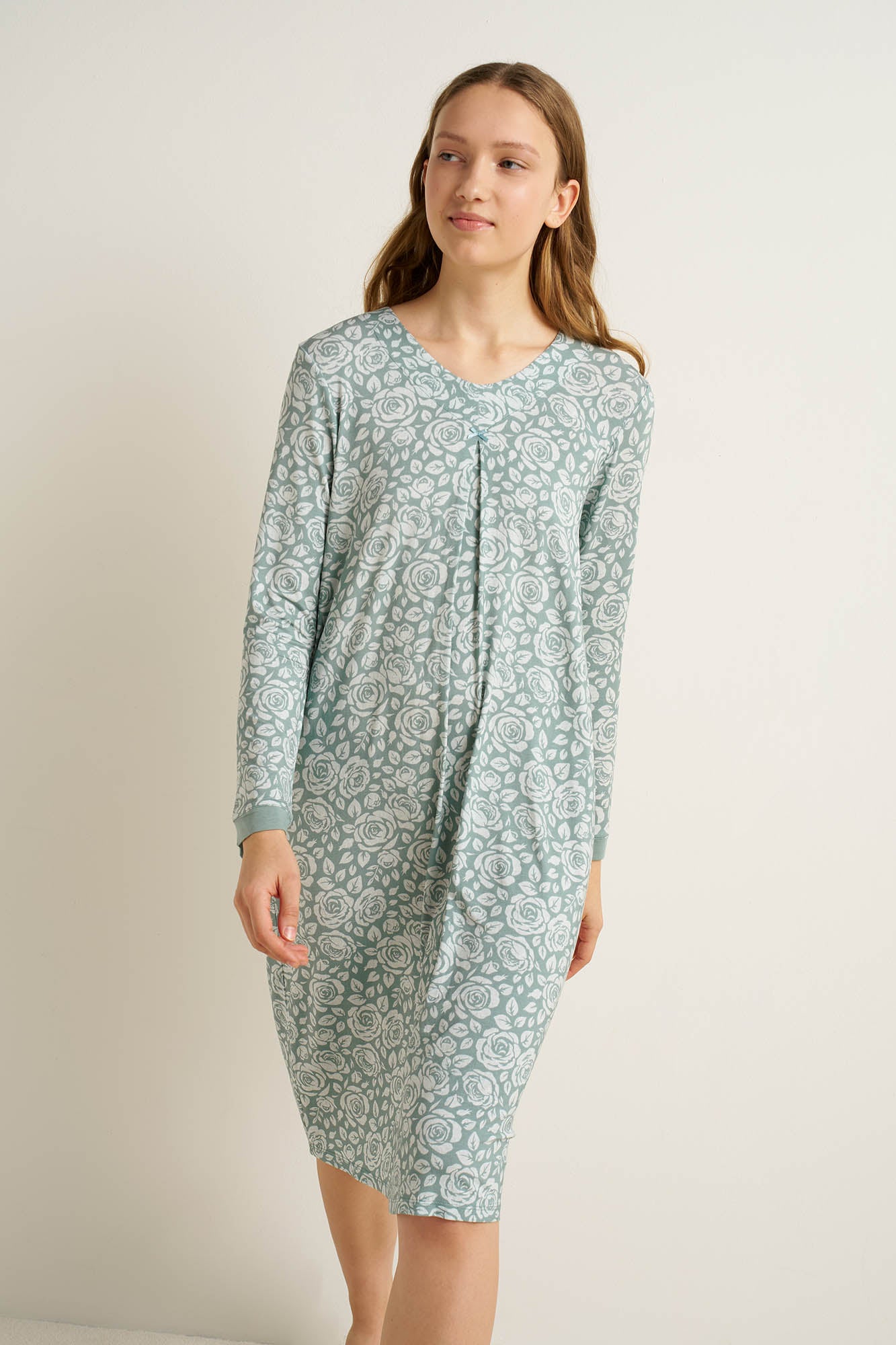 https://assets.vampfashion.com/SOFTONE_TMP_IMAGES/2_0483095003.jpg