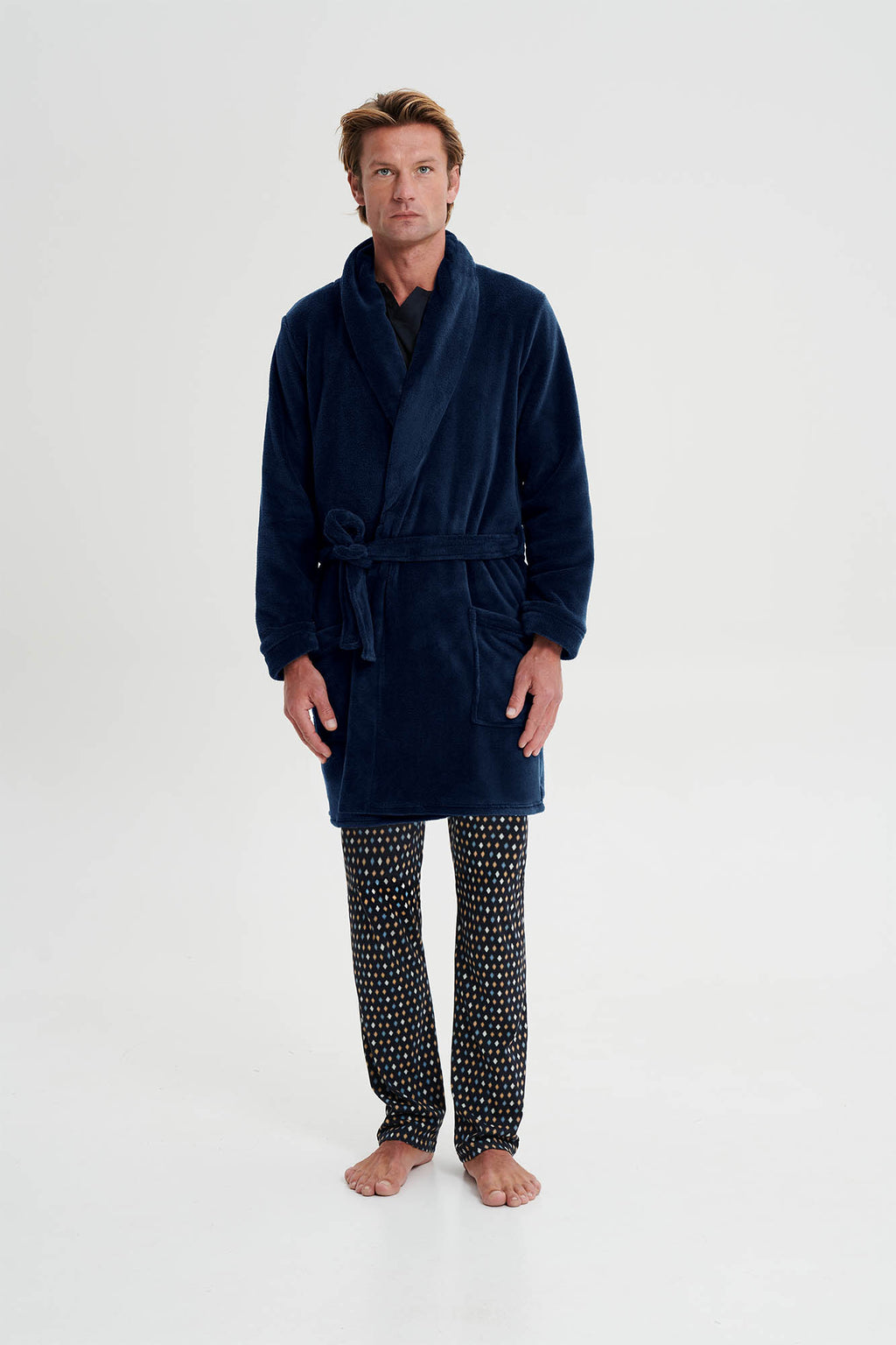 https://assets.vampfashion.com/SOFTONE_TMP_IMAGES/2_0498778393.jpg