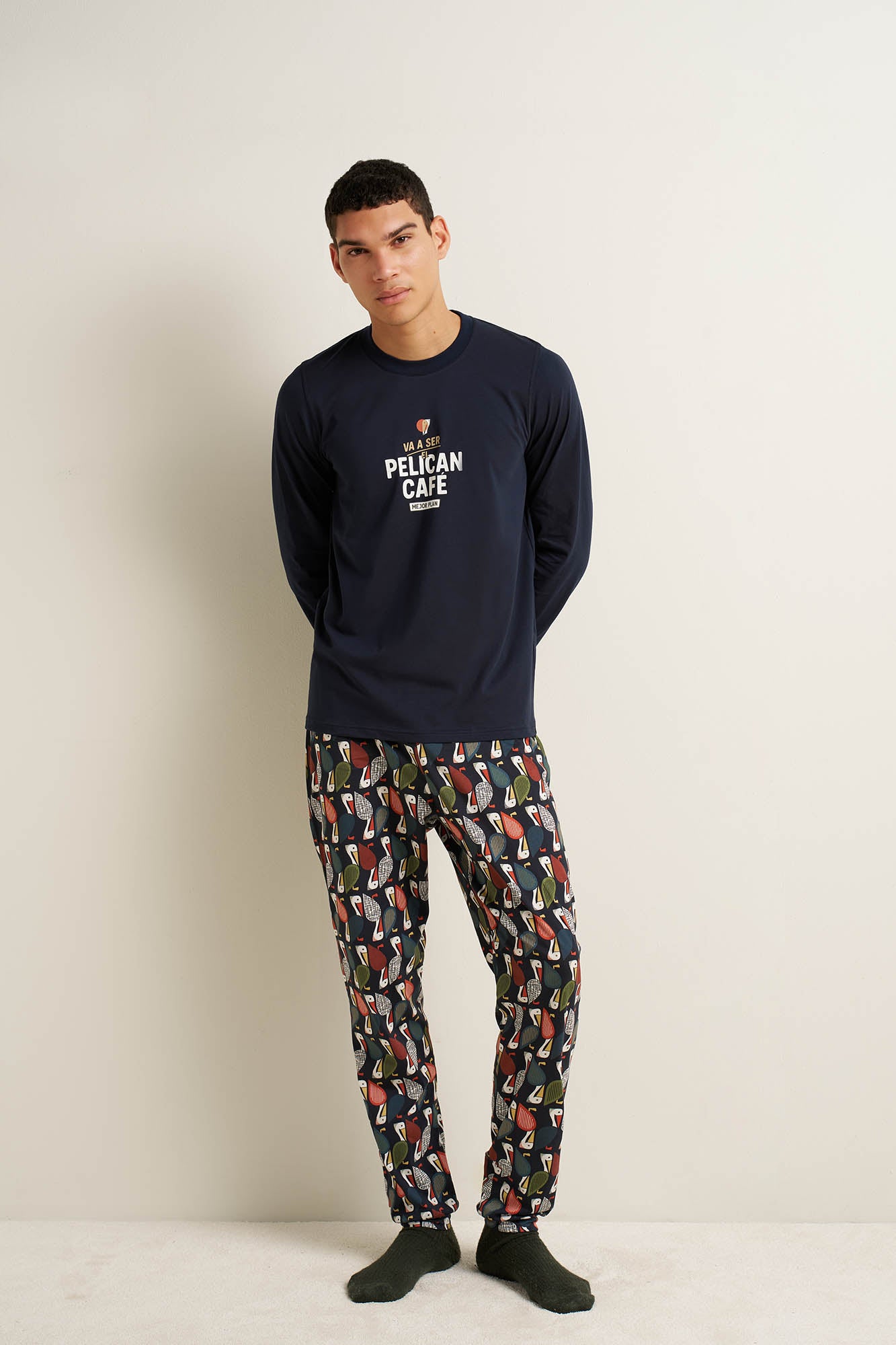 https://assets.vampfashion.com/SOFTONE_TMP_IMAGES/2_0500568151.jpg
