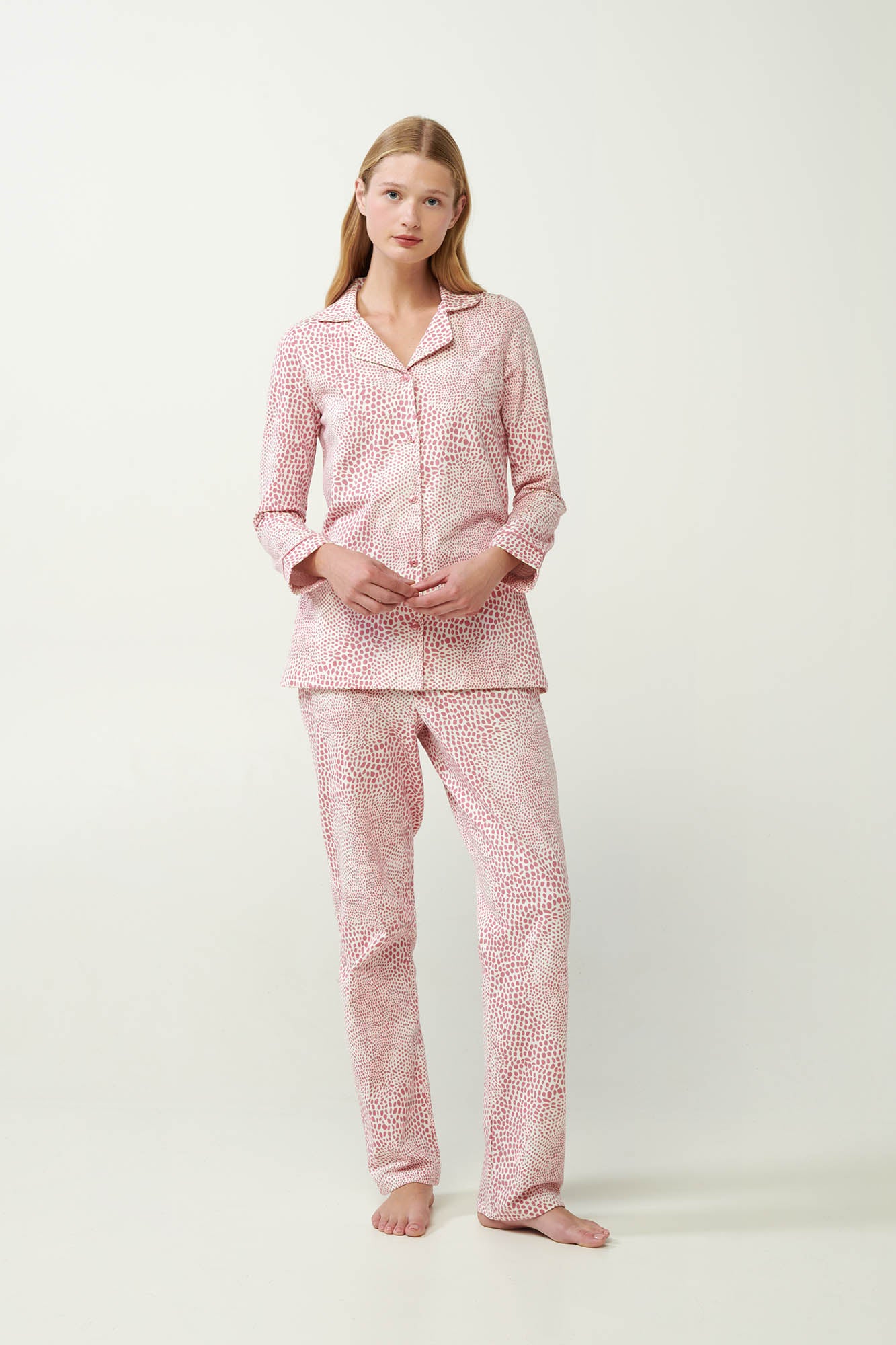 https://assets.vampfashion.com/SOFTONE_TMP_IMAGES/2_0510555032.jpg