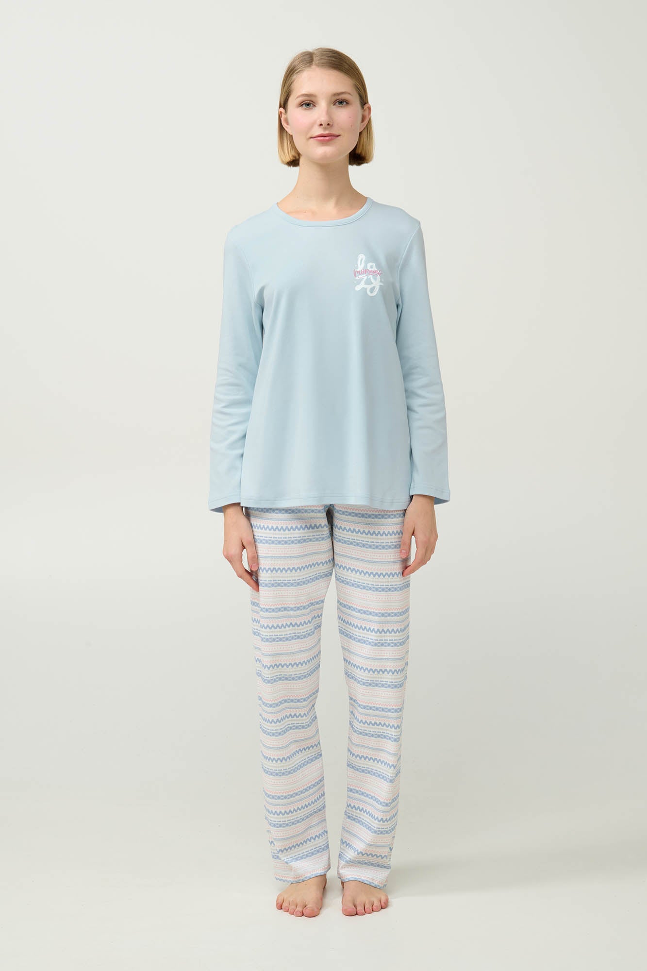 https://assets.vampfashion.com/SOFTONE_TMP_IMAGES/2_0511172600.jpg