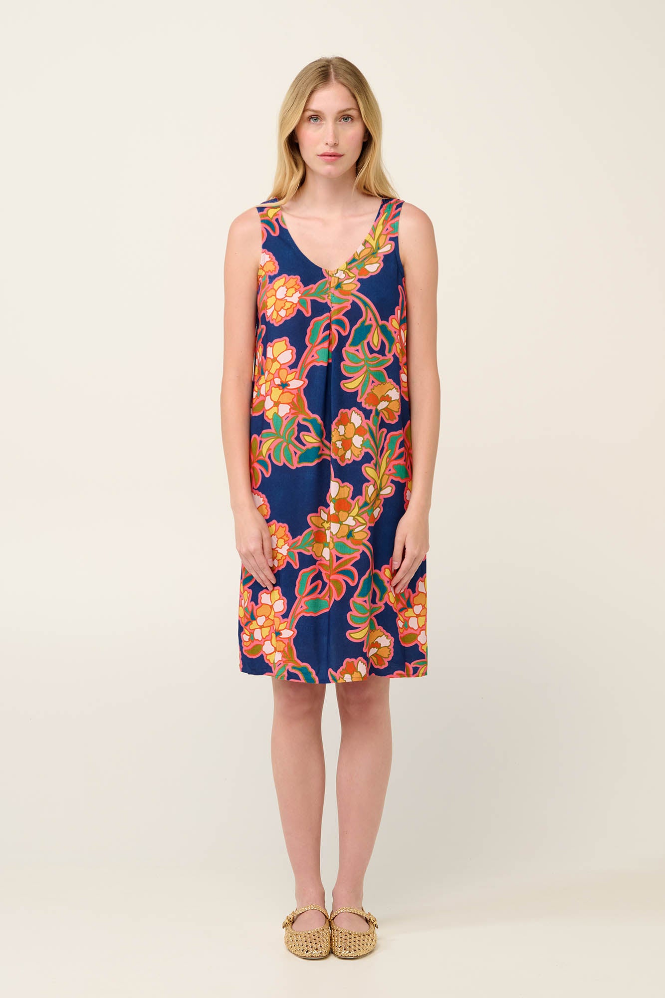 https://assets.vampfashion.com/SOFTONE_TMP_IMAGES/2_0515101935.jpg