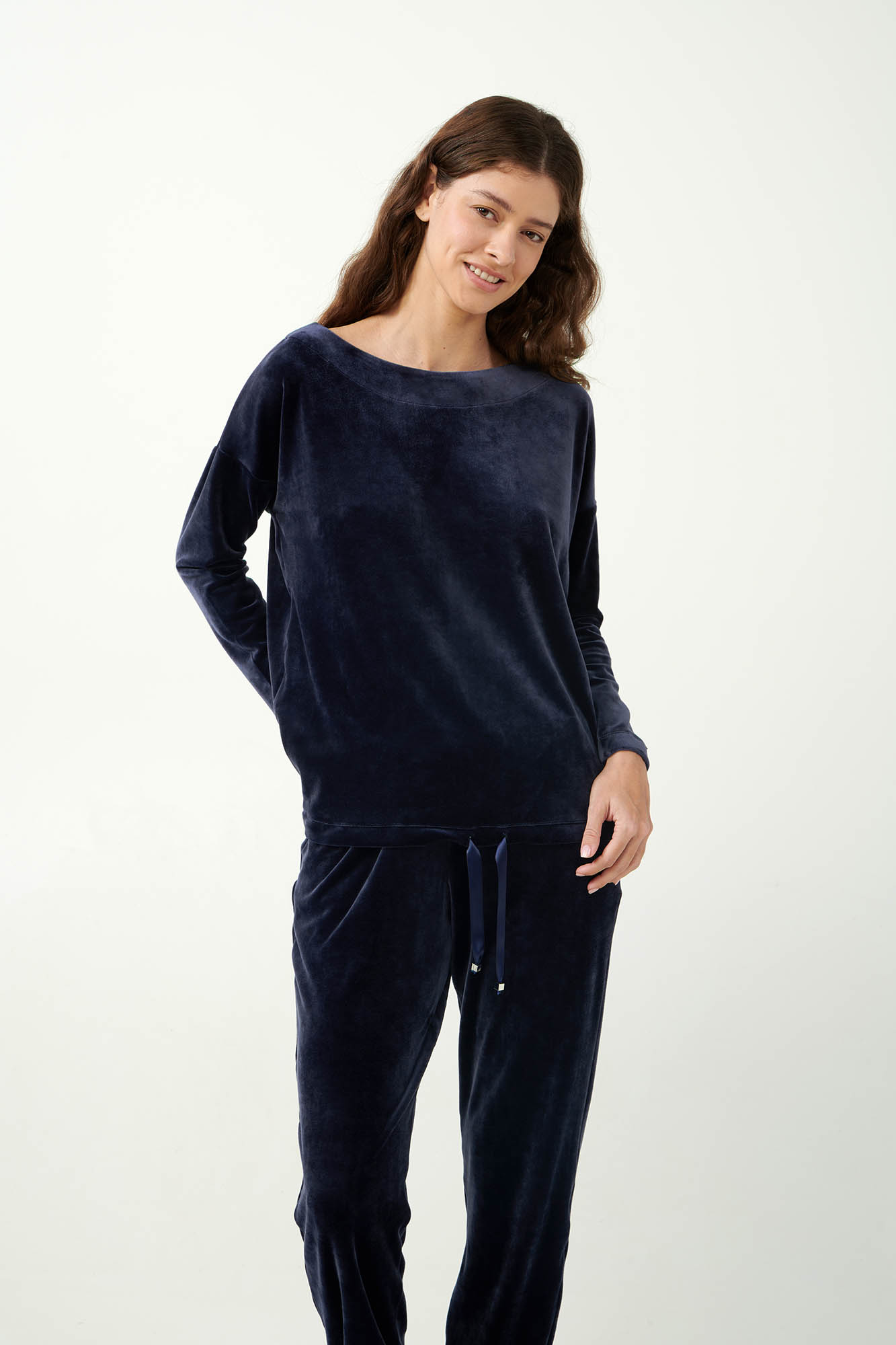 Vamp - Μονόχρωμο Σετ Σπιτιού από Βελούδο